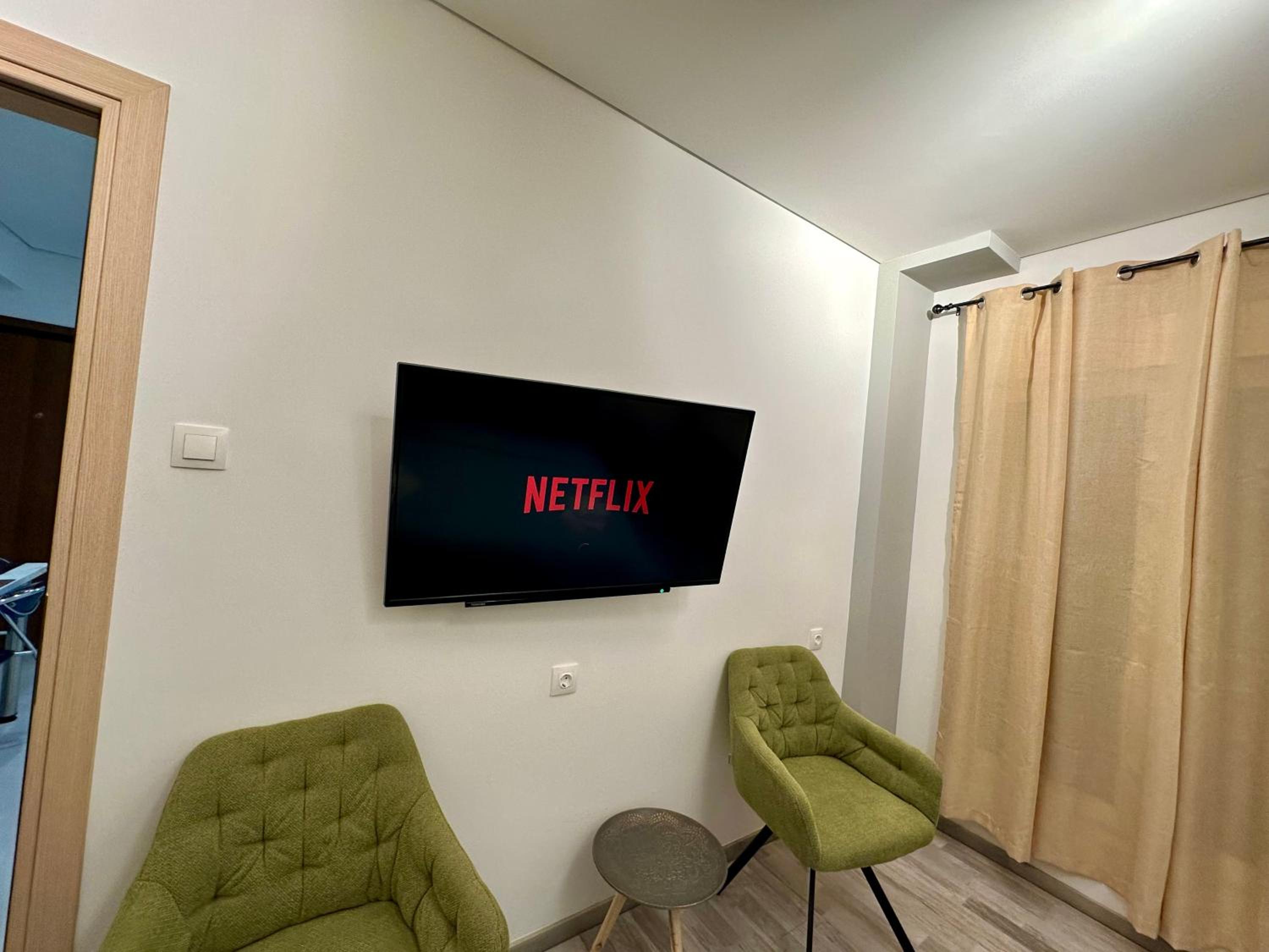 Fully Renovated Apartment In The Heart Of Athens