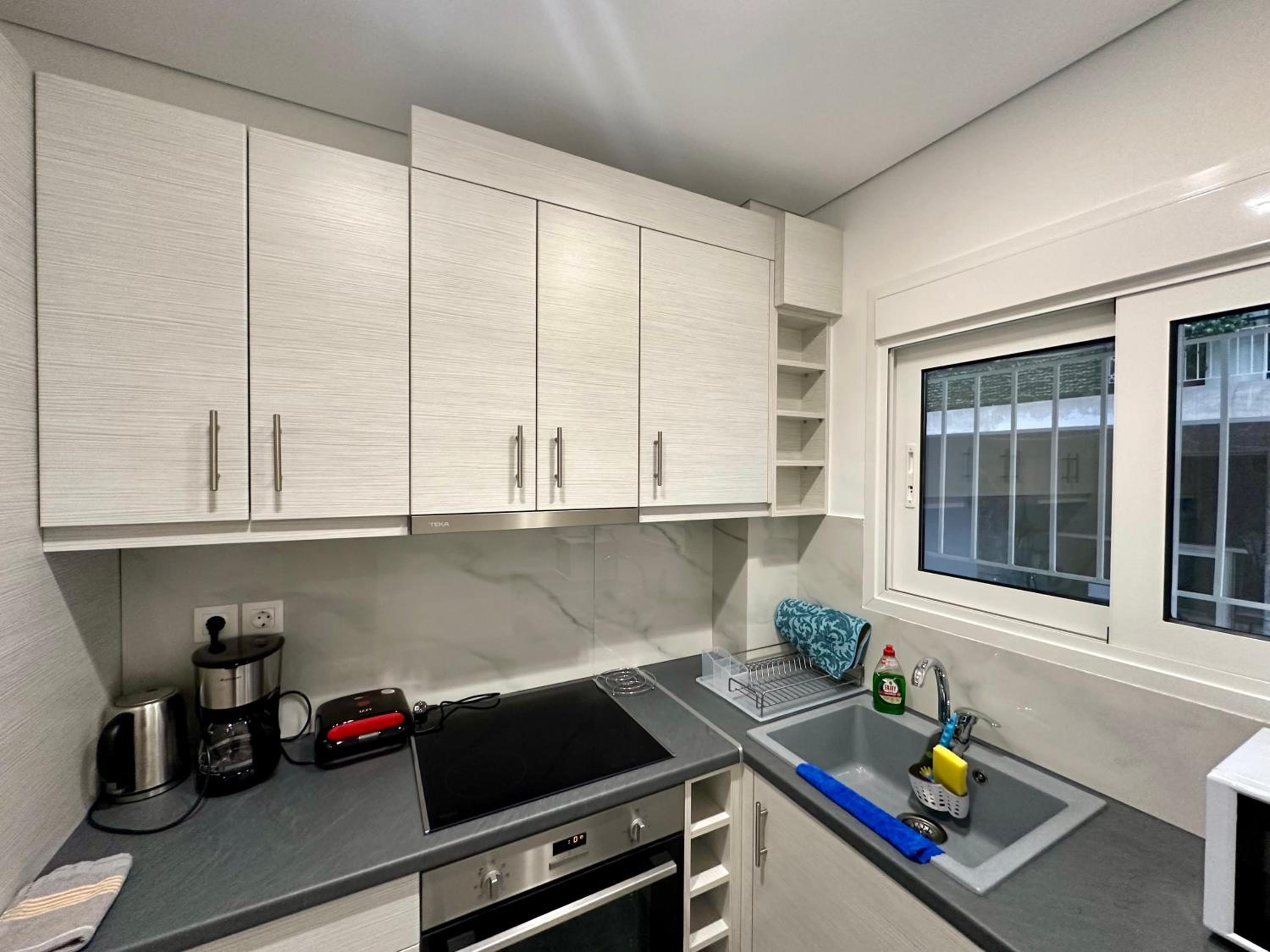 Fully Renovated Apartment In The Heart Of Athens