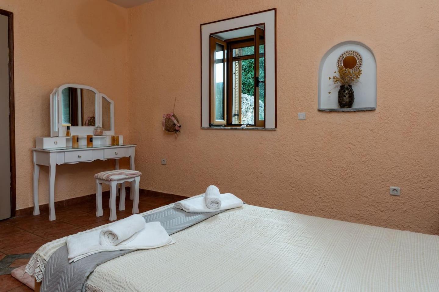 Laconian Collection Villa Voukamvilia