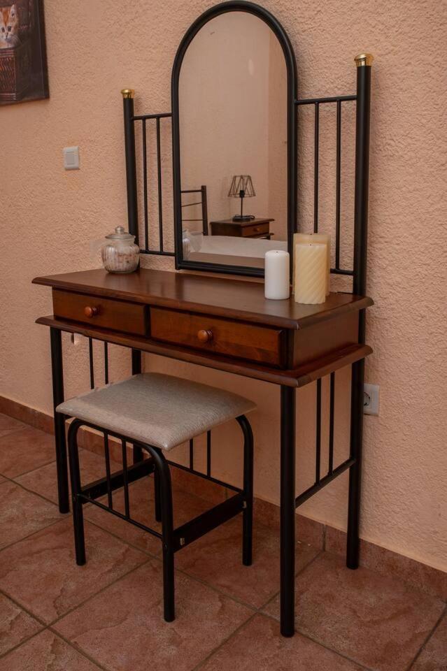 Laconian Collection Villa Voukamvilia
