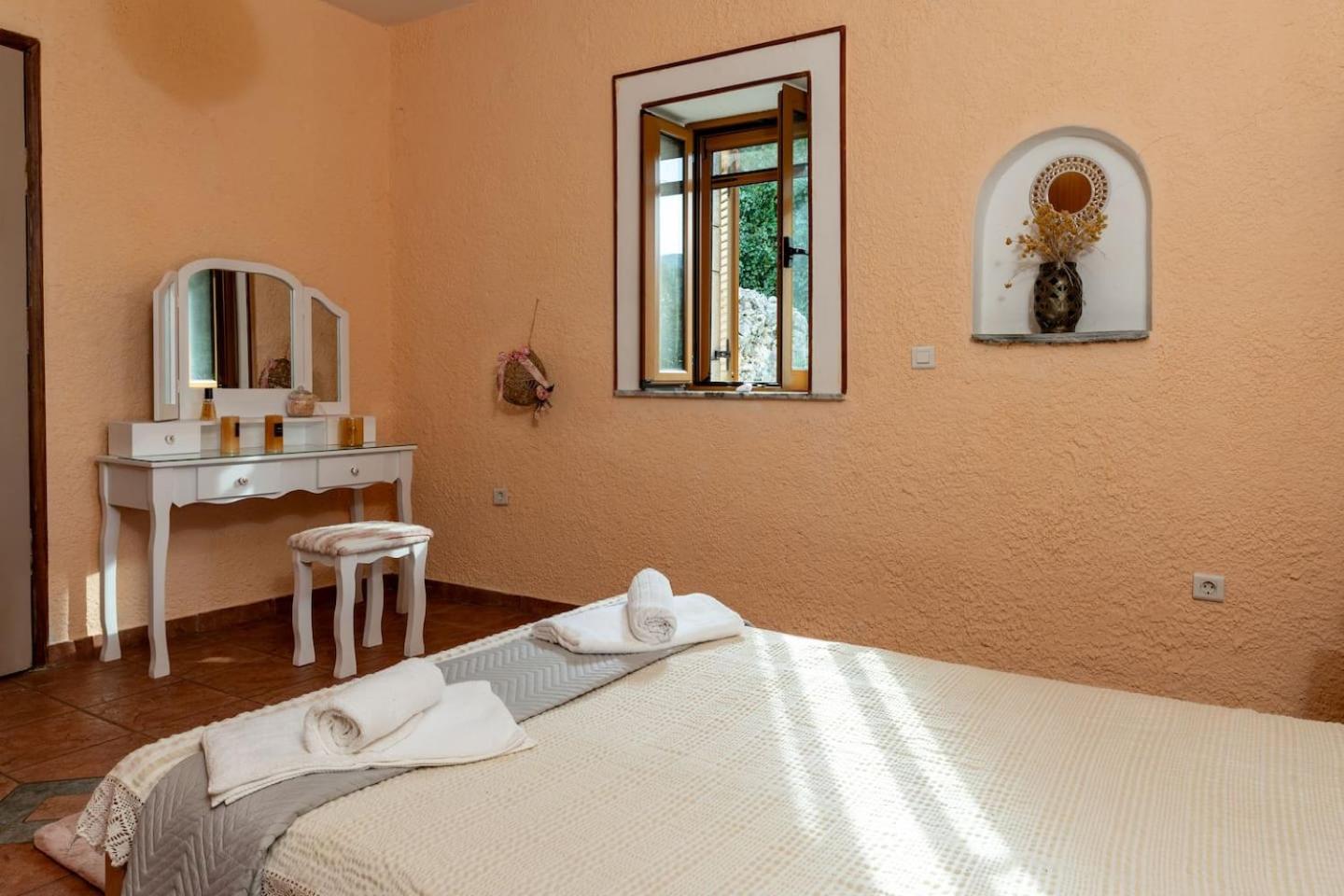Laconian Collection Villa Voukamvilia