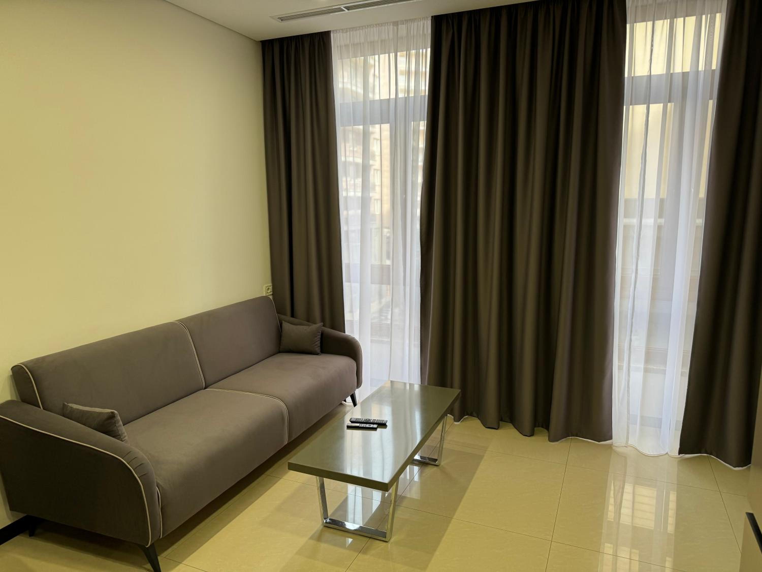 Avenue Residence