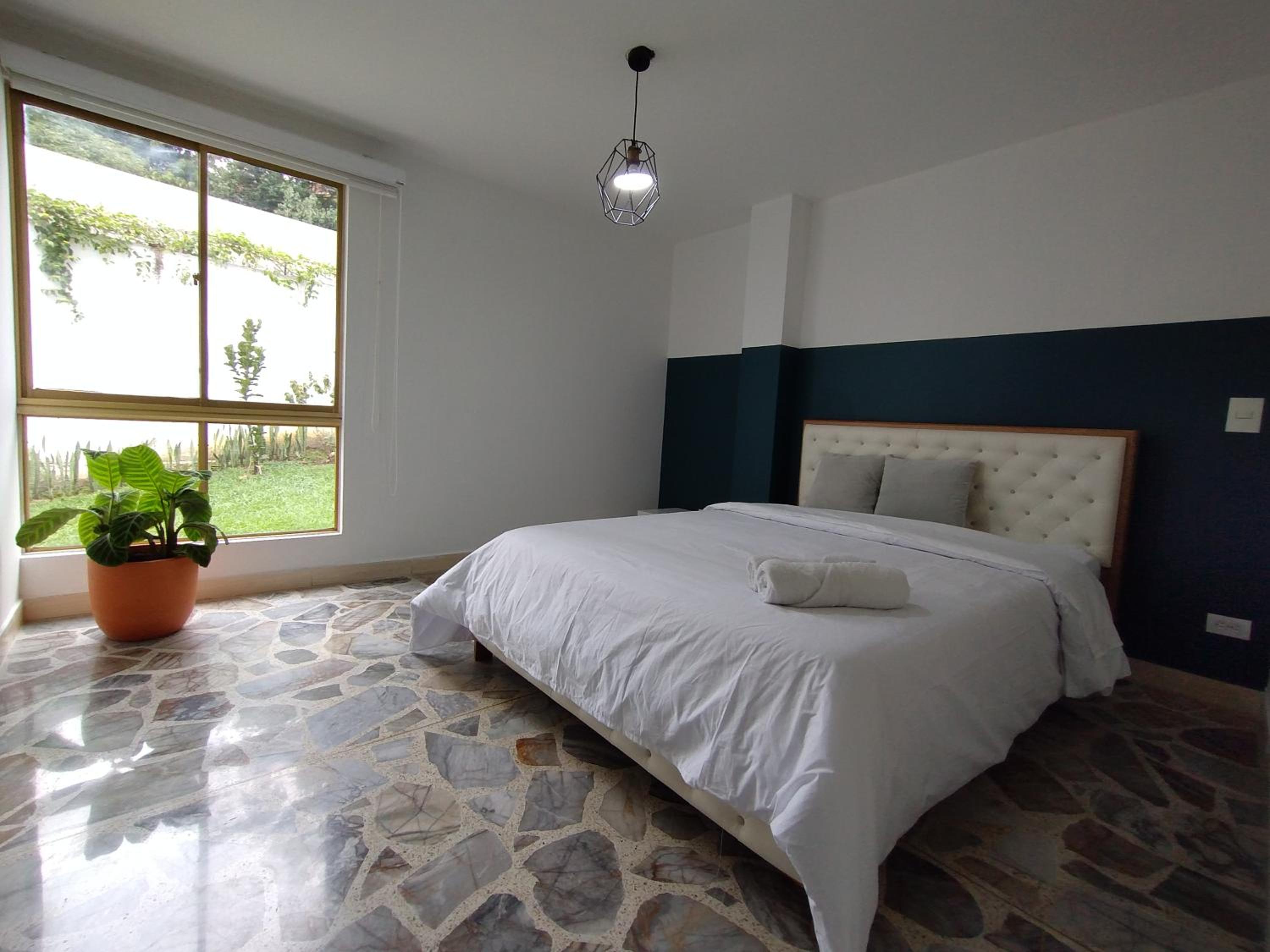 El Poblado, La Frontera (Apartamentos)