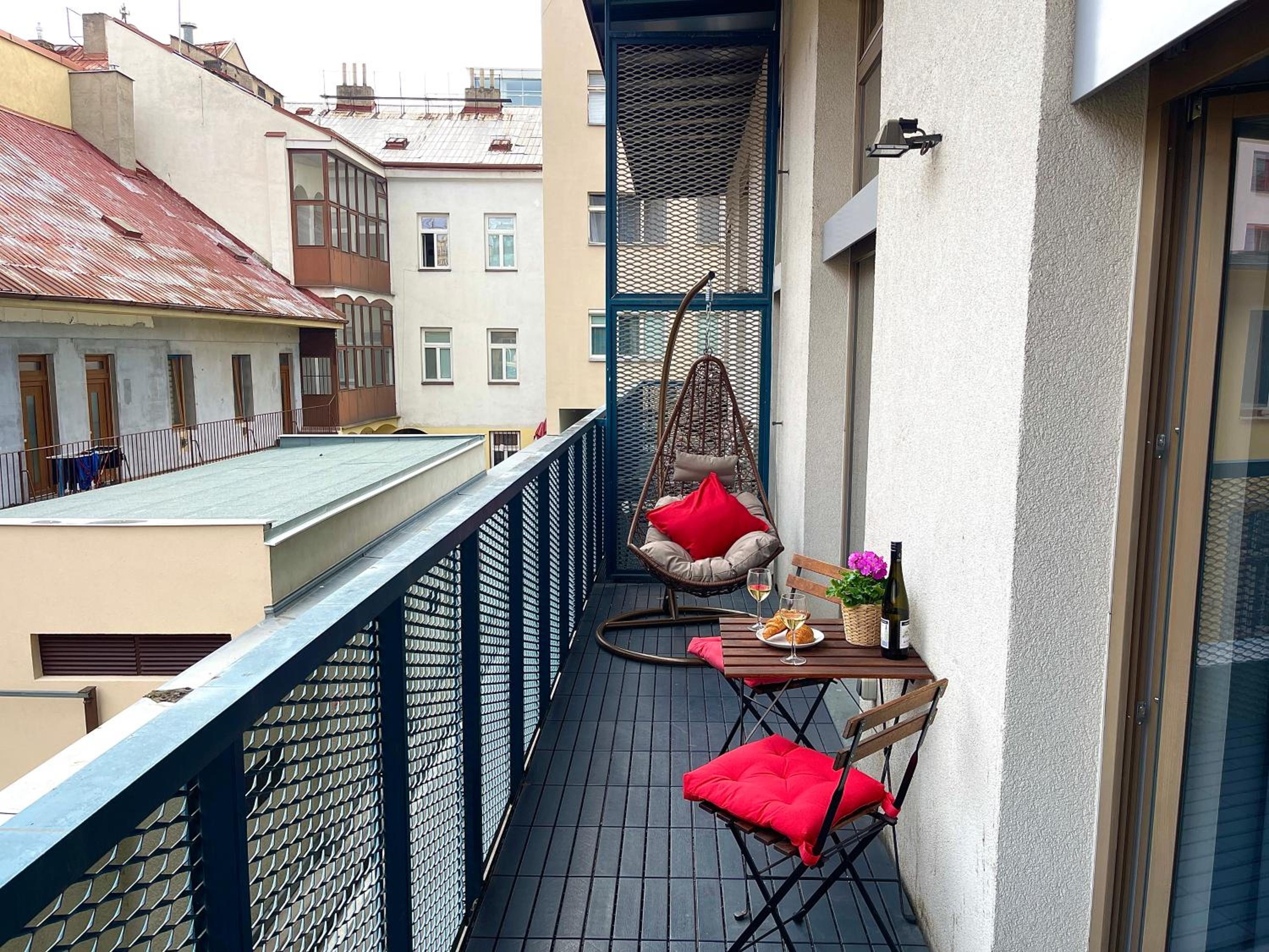 Spacious apartments near Karlín Square