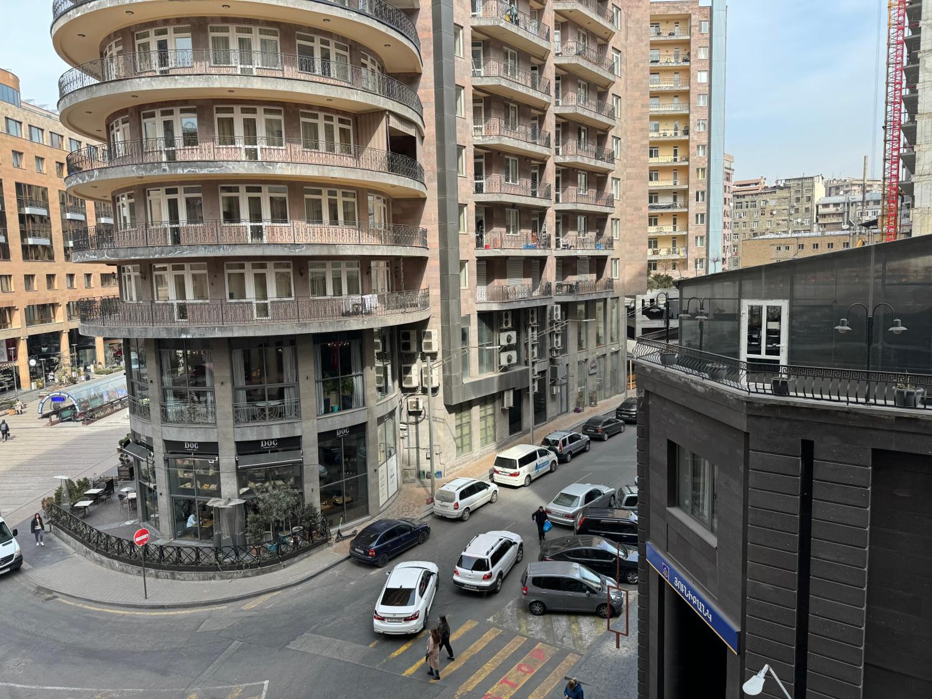 Avenue Residence