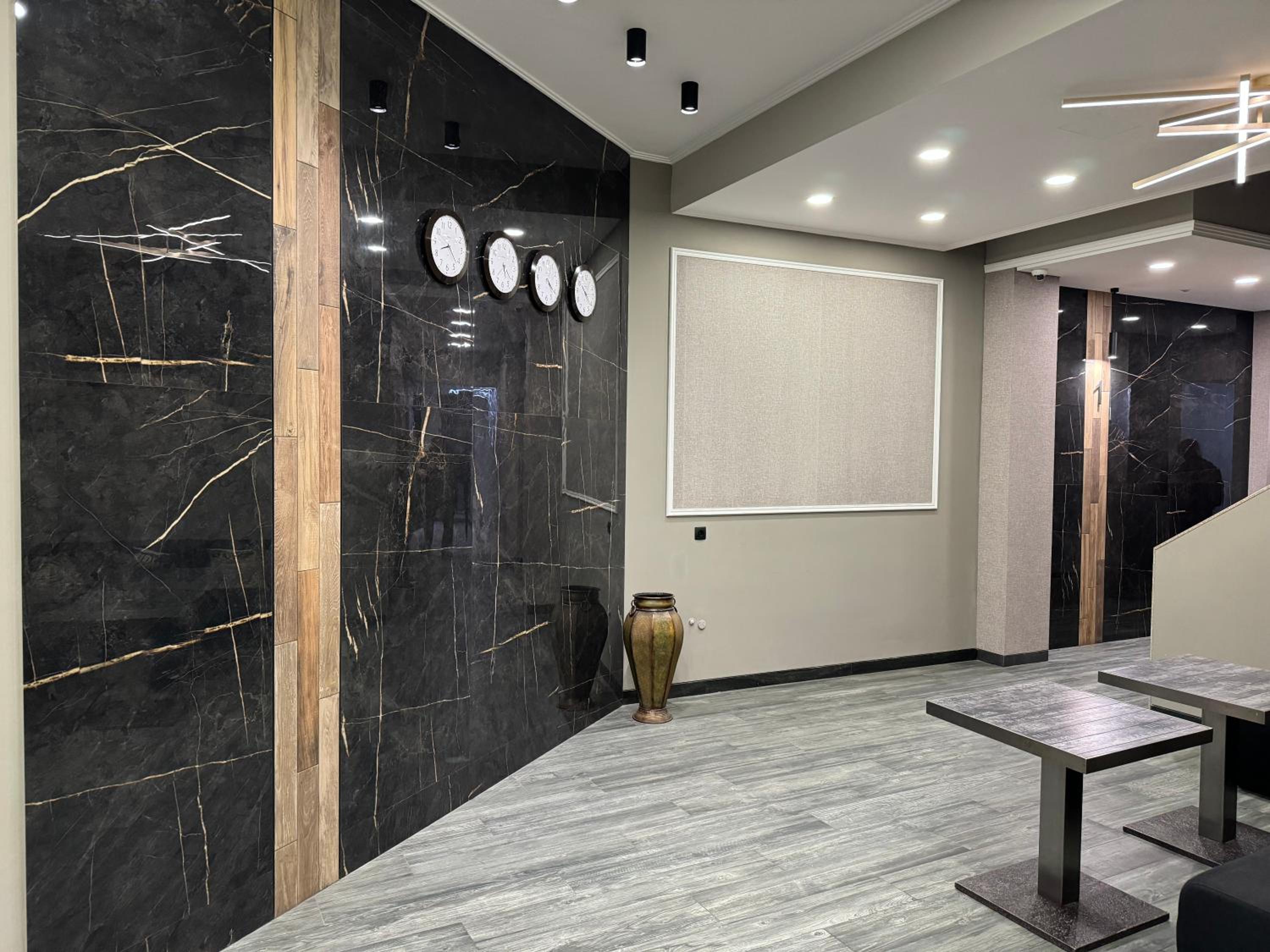 Avenue Residence