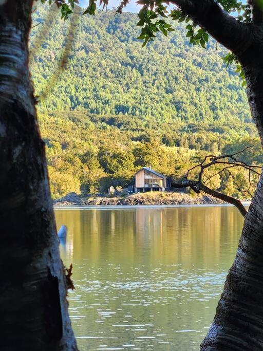 Impressive Don Santiago Cabin, Chilean Patagonia.