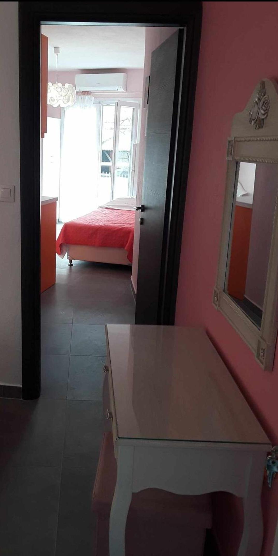 Ormos View Apartments
