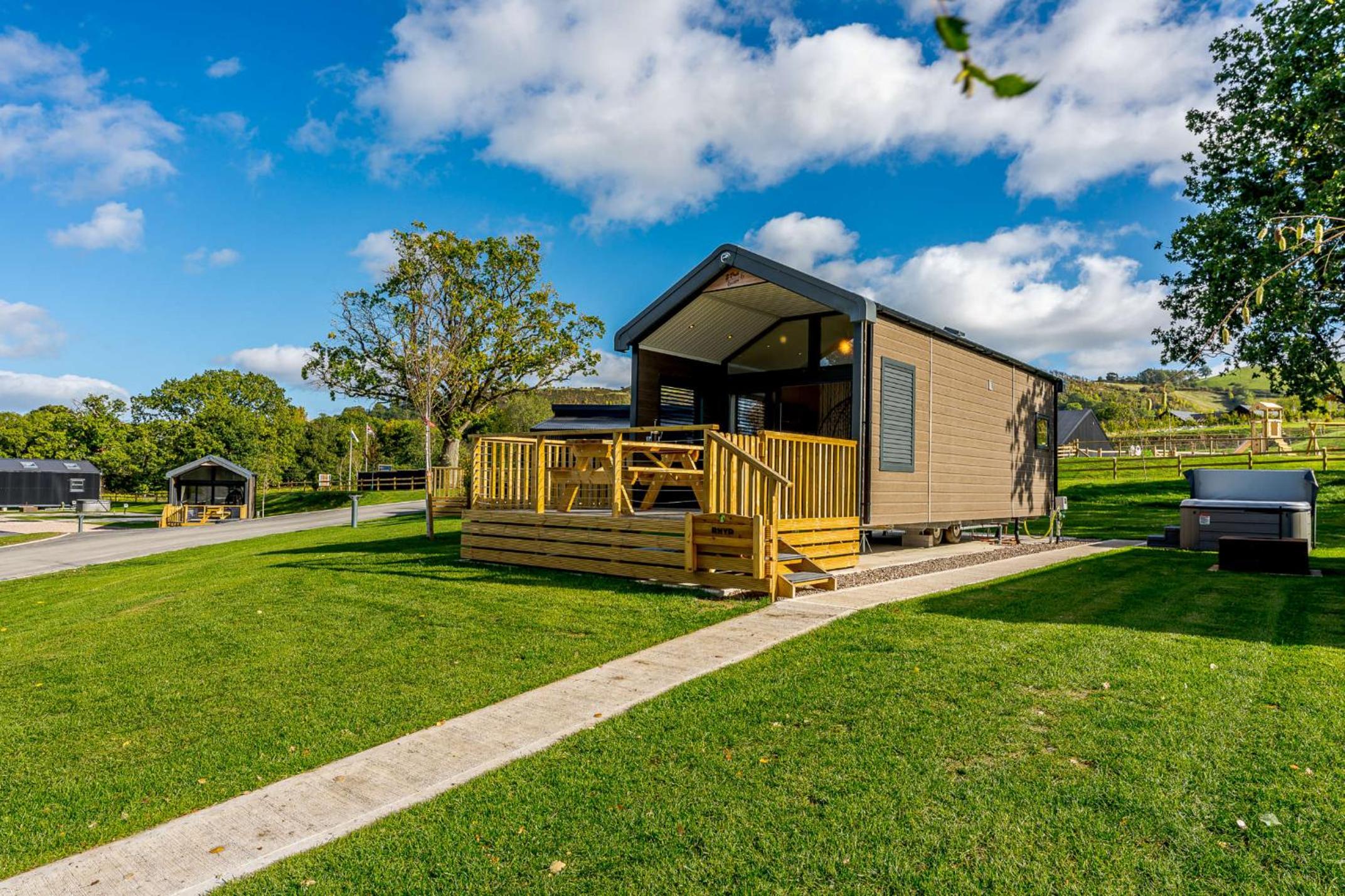 Hotel Hillside Cabin