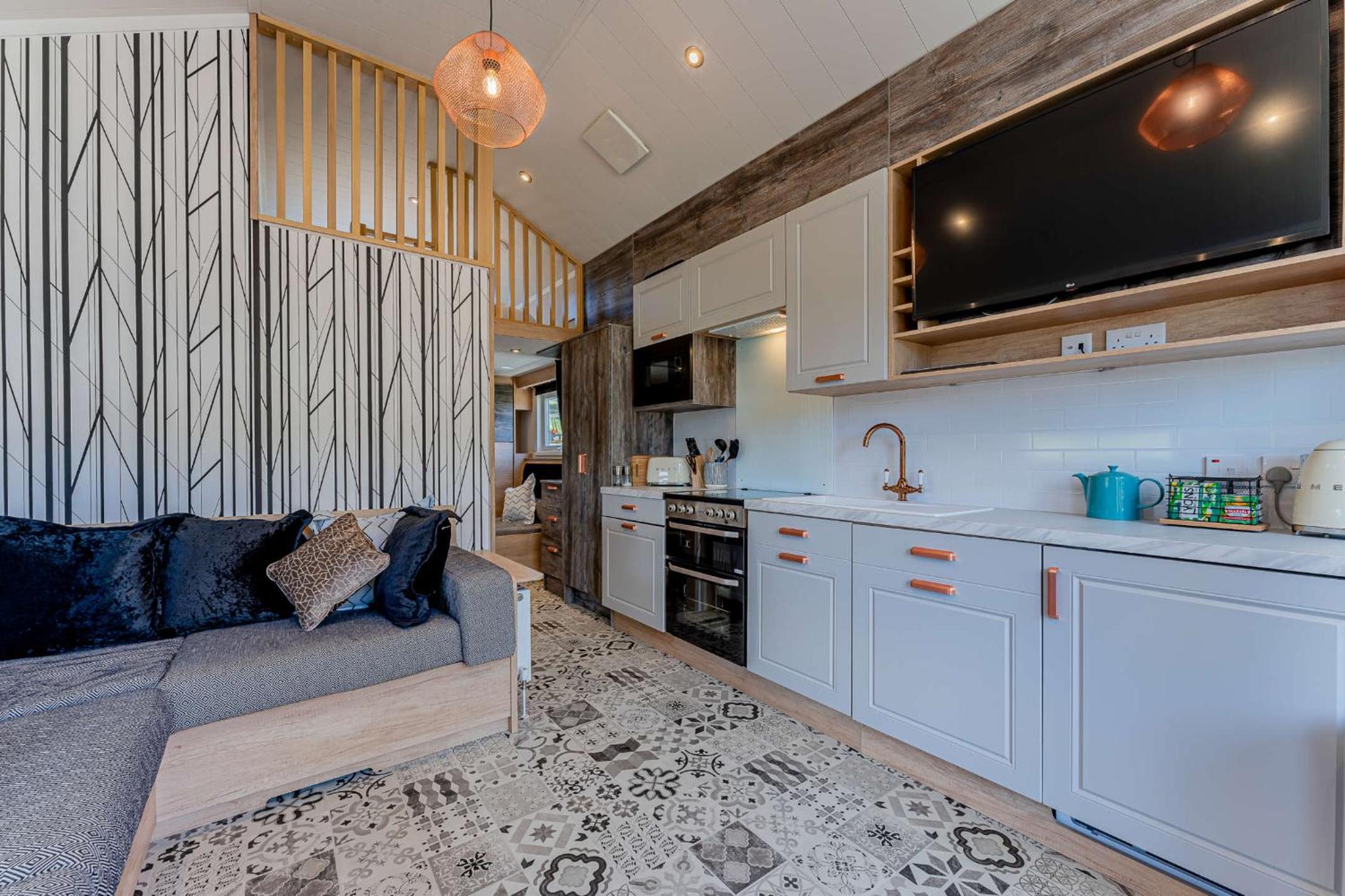 Hillside Cabin