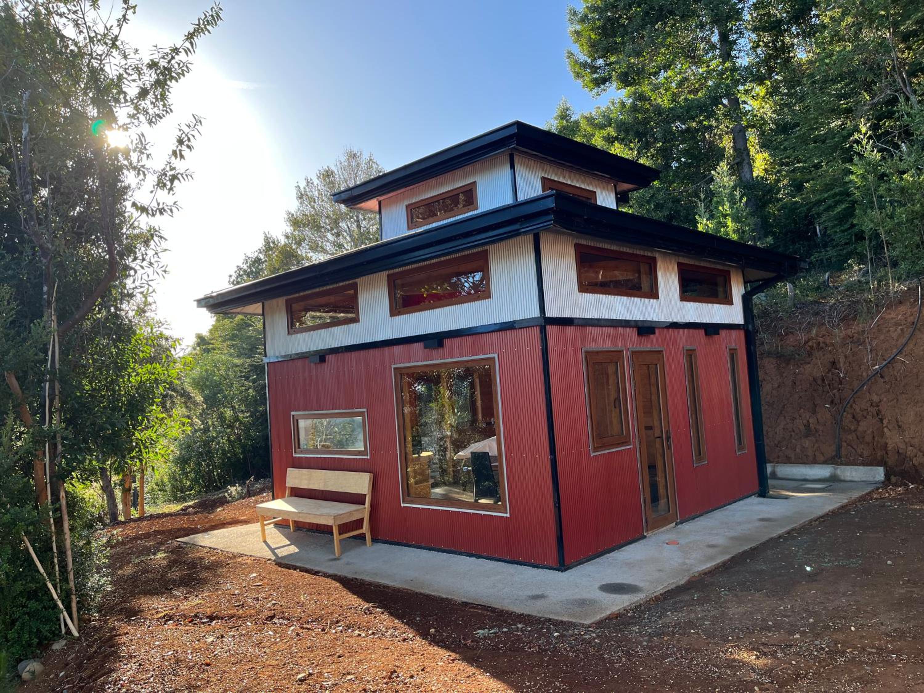 Cabañas japonesas en el bosque KURO y AKA