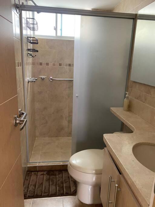 Apartamento moderno - vista/piscina