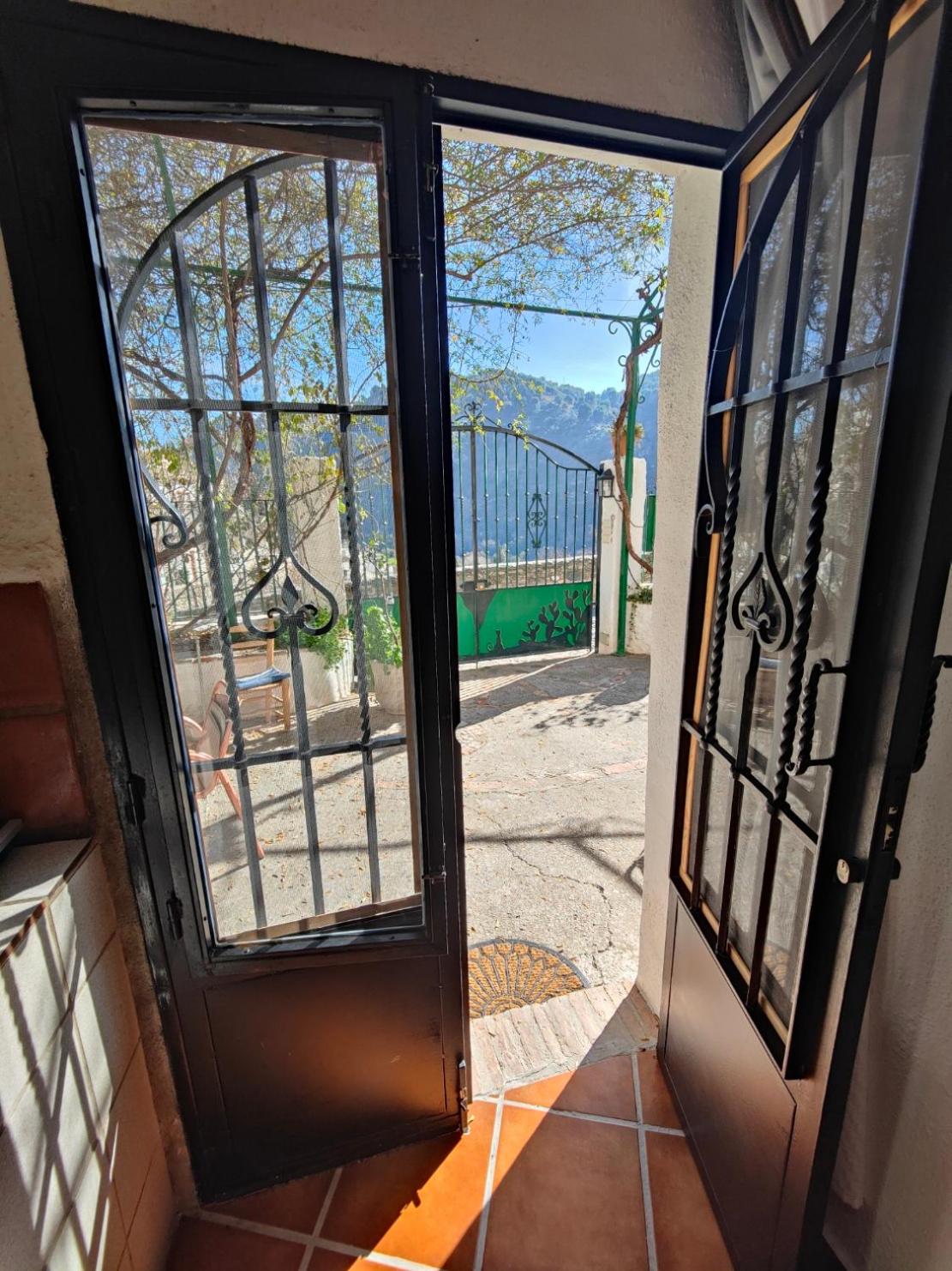 Cuevas El Abanico - VTAR vivienda turística de alojamiento rural