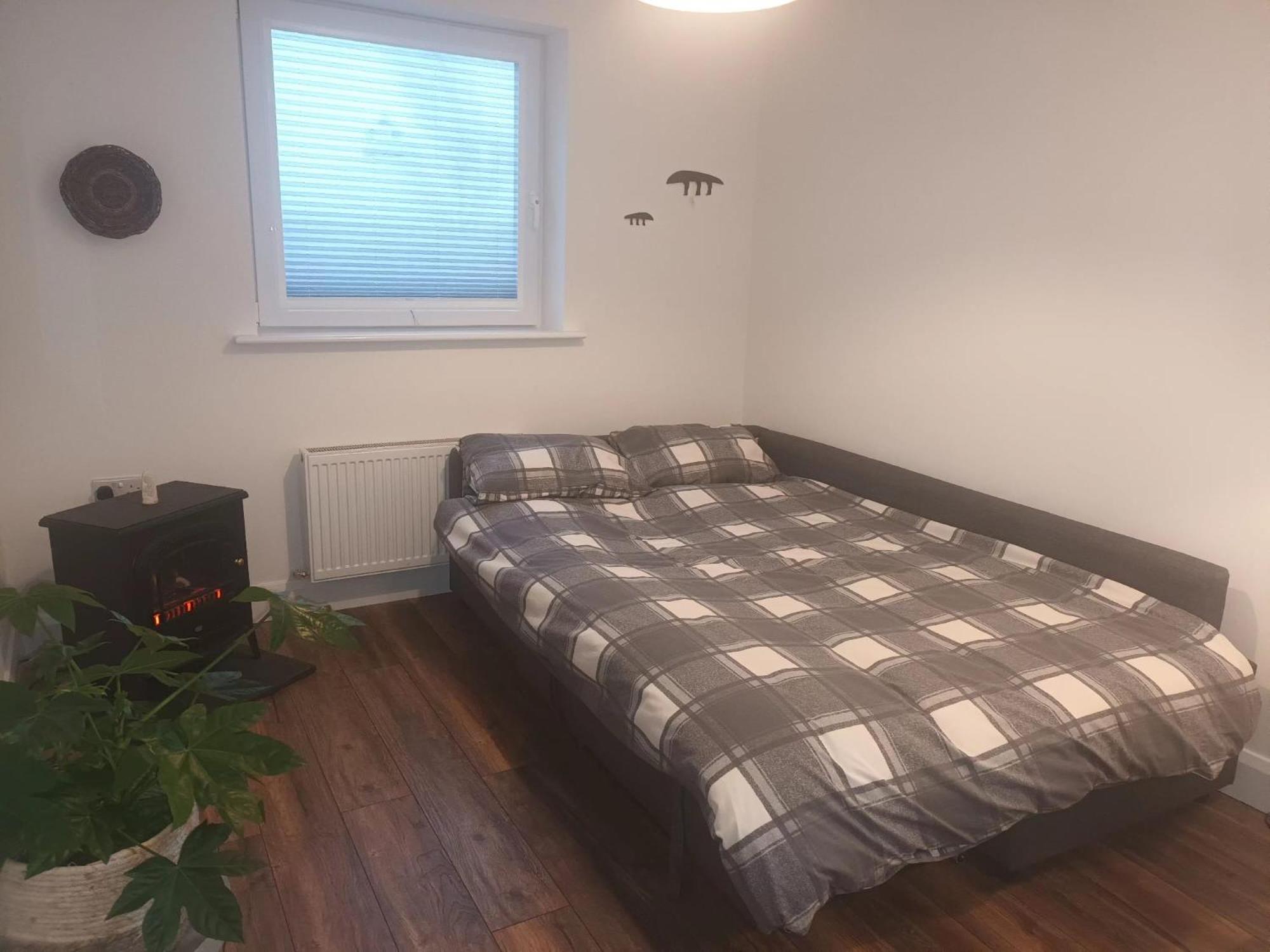 Connemara Lake View Apartment