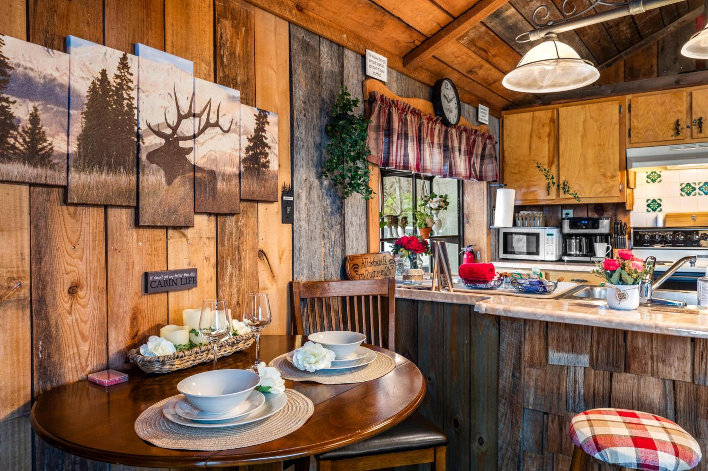 Authentic, Rustic, Cute & Cozy! view 3