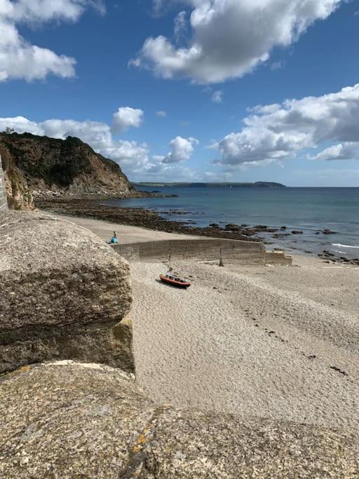 Charlestown Cottage Harbour & Beach short walk! view 5