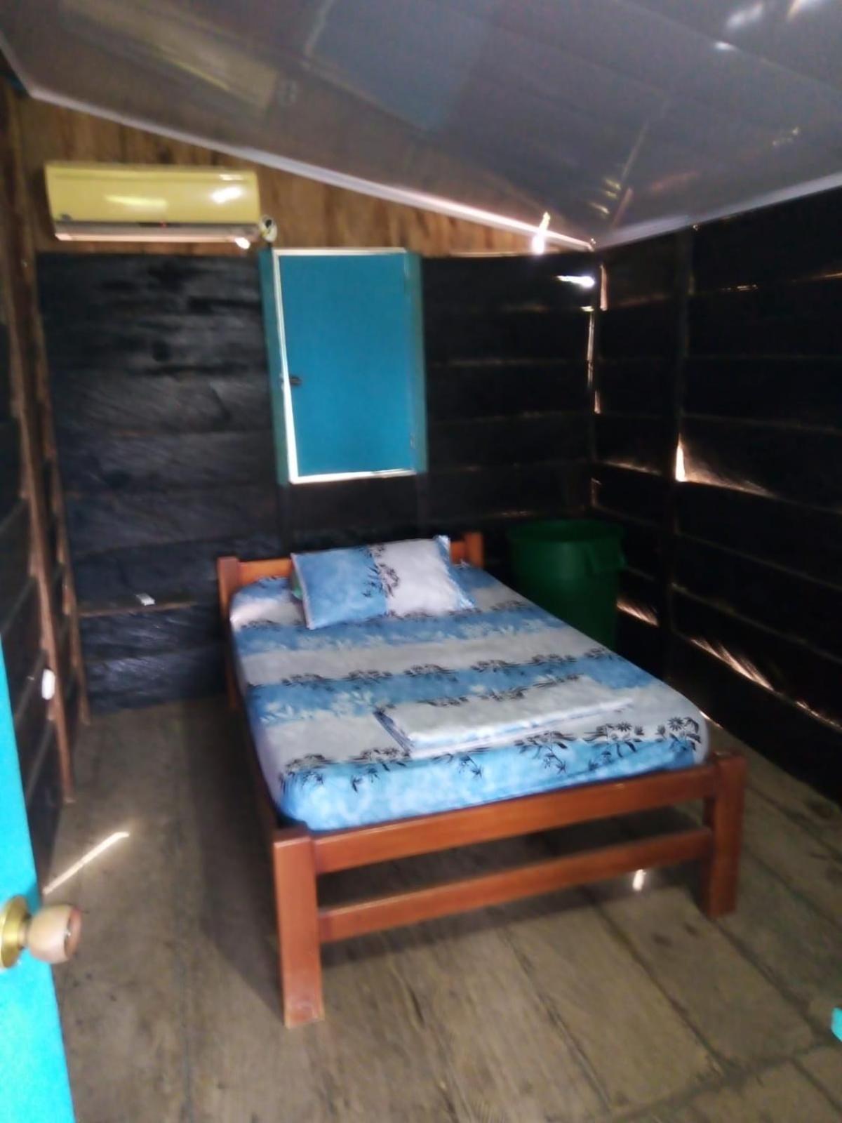 Cabaña Murringo a dos minutos en coche de Necobotes en Necoclí