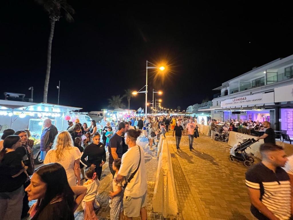 Venus Seaview 2B, Rooftop, PRIME Location, Paphos
