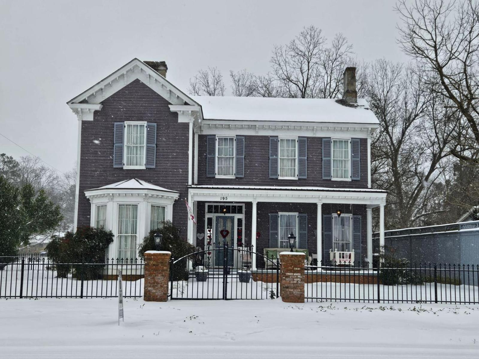 The Wynne House Inn