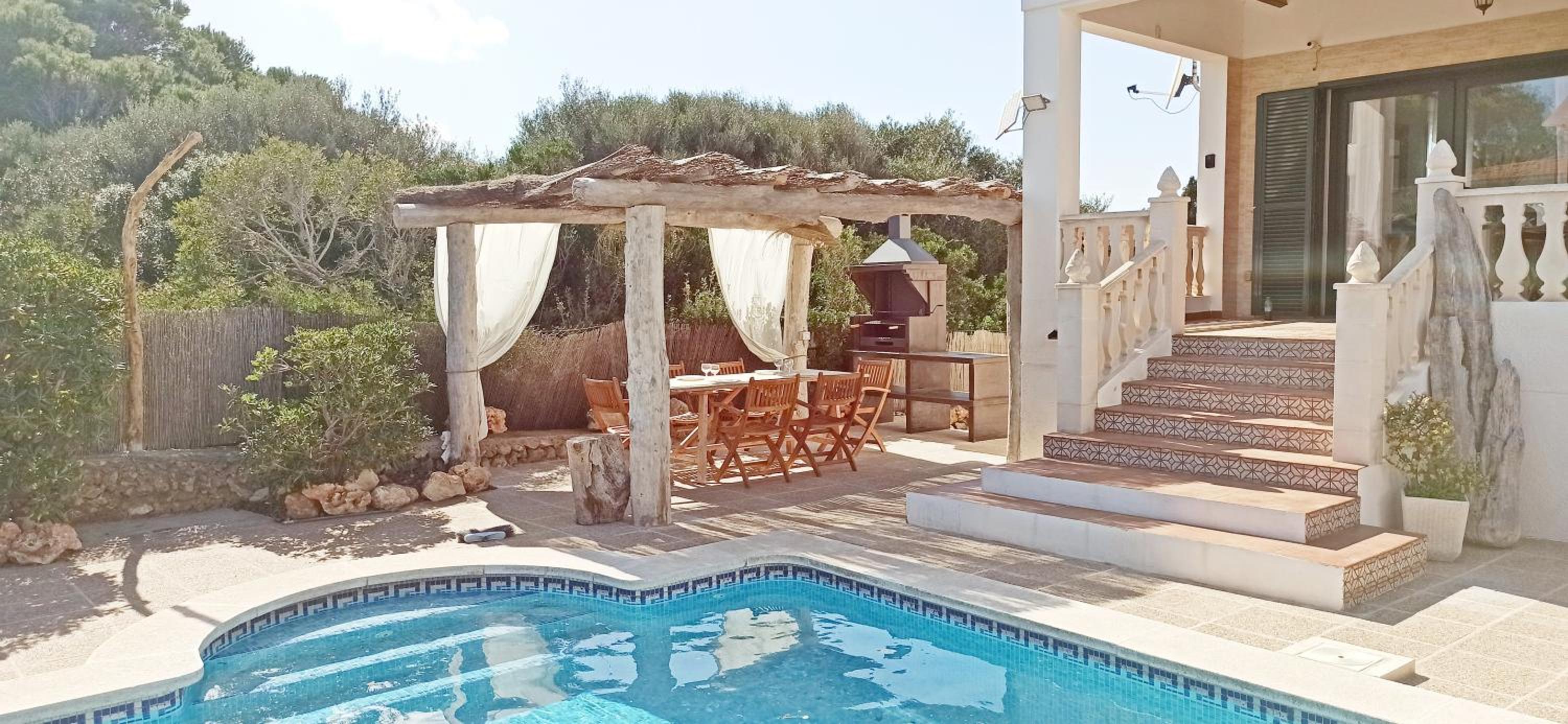 Villa Launa en Port d' Addaia — photo 3