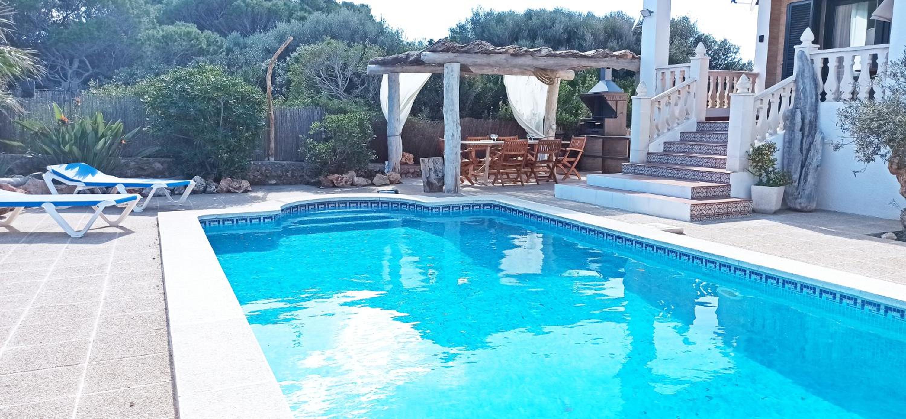 Villa Launa en Port d' Addaia — photo 2