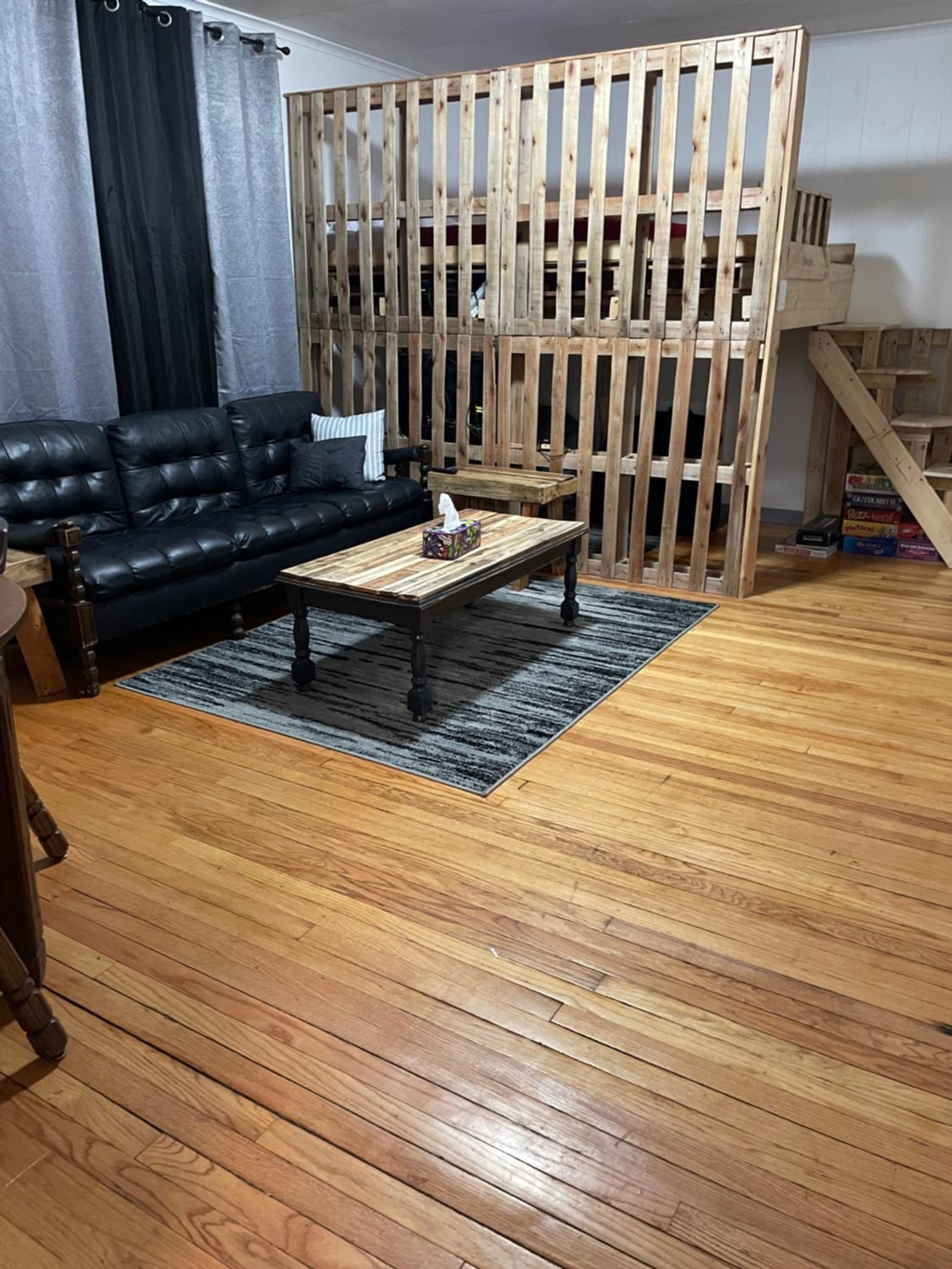 Photo 12