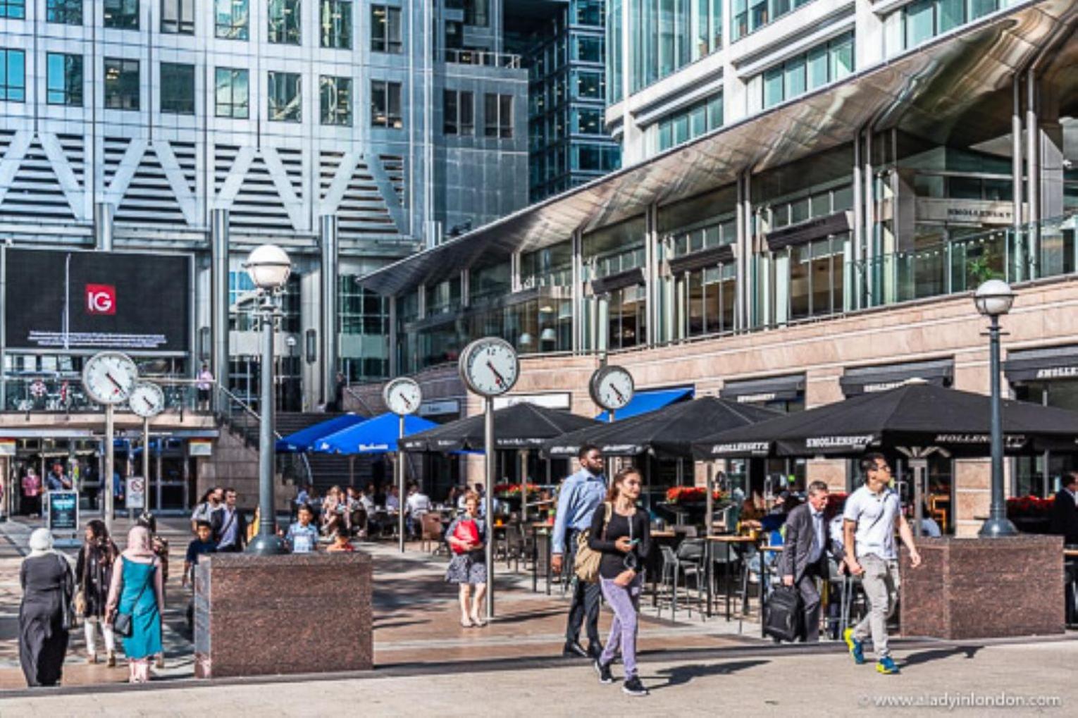 LARGE PENTHOUSE CANARY WHARF BY THE RIVER SLEEPS 6