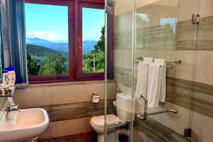 EcoHanthana Mountain Lodge view 4