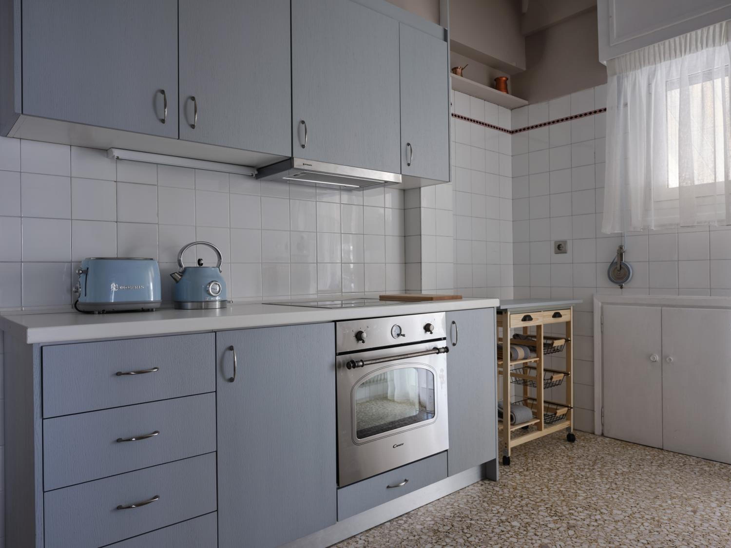 Stunning-Classical 2BD Penthouse