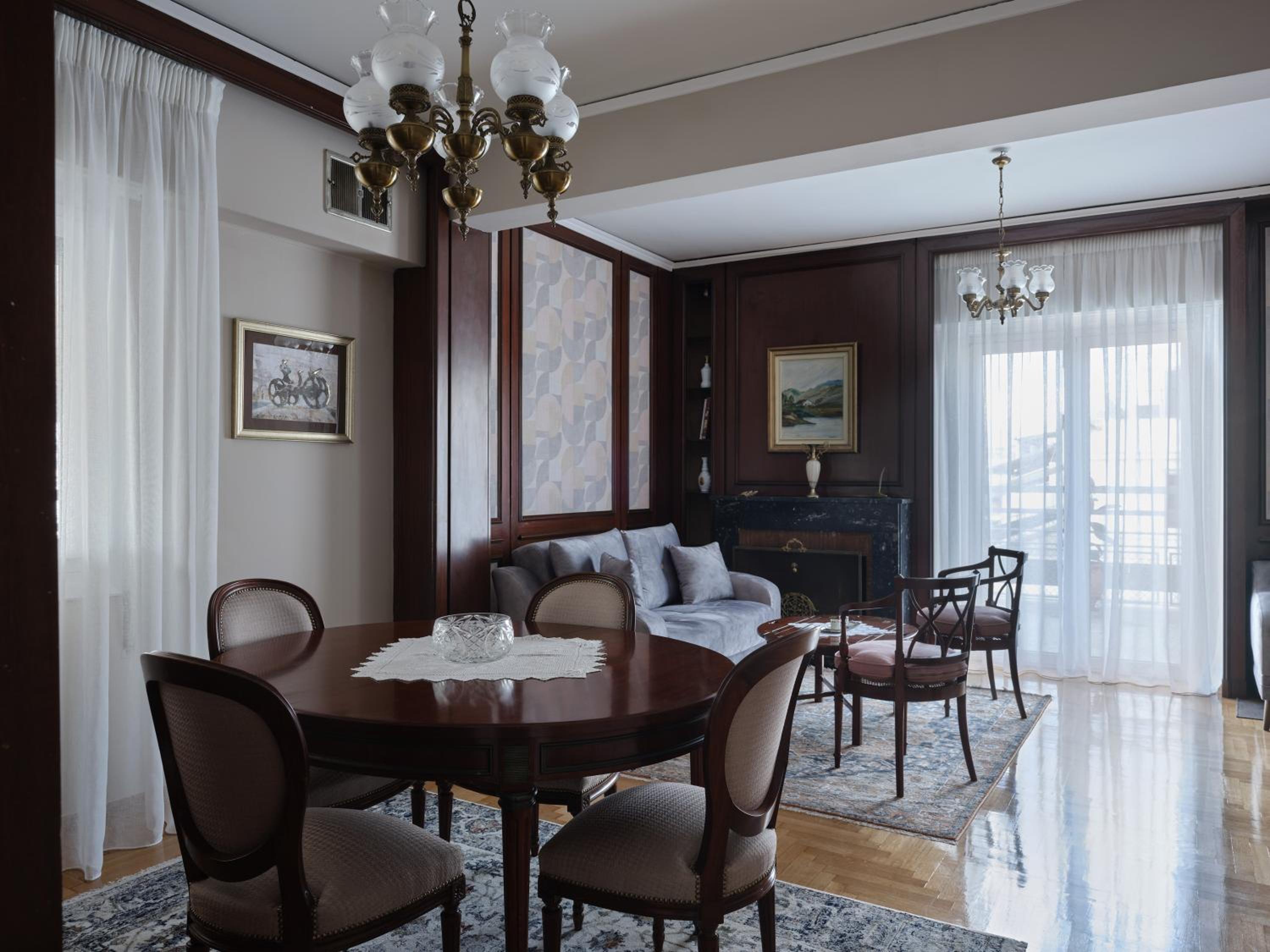 Stunning-Classical 2BD Penthouse
