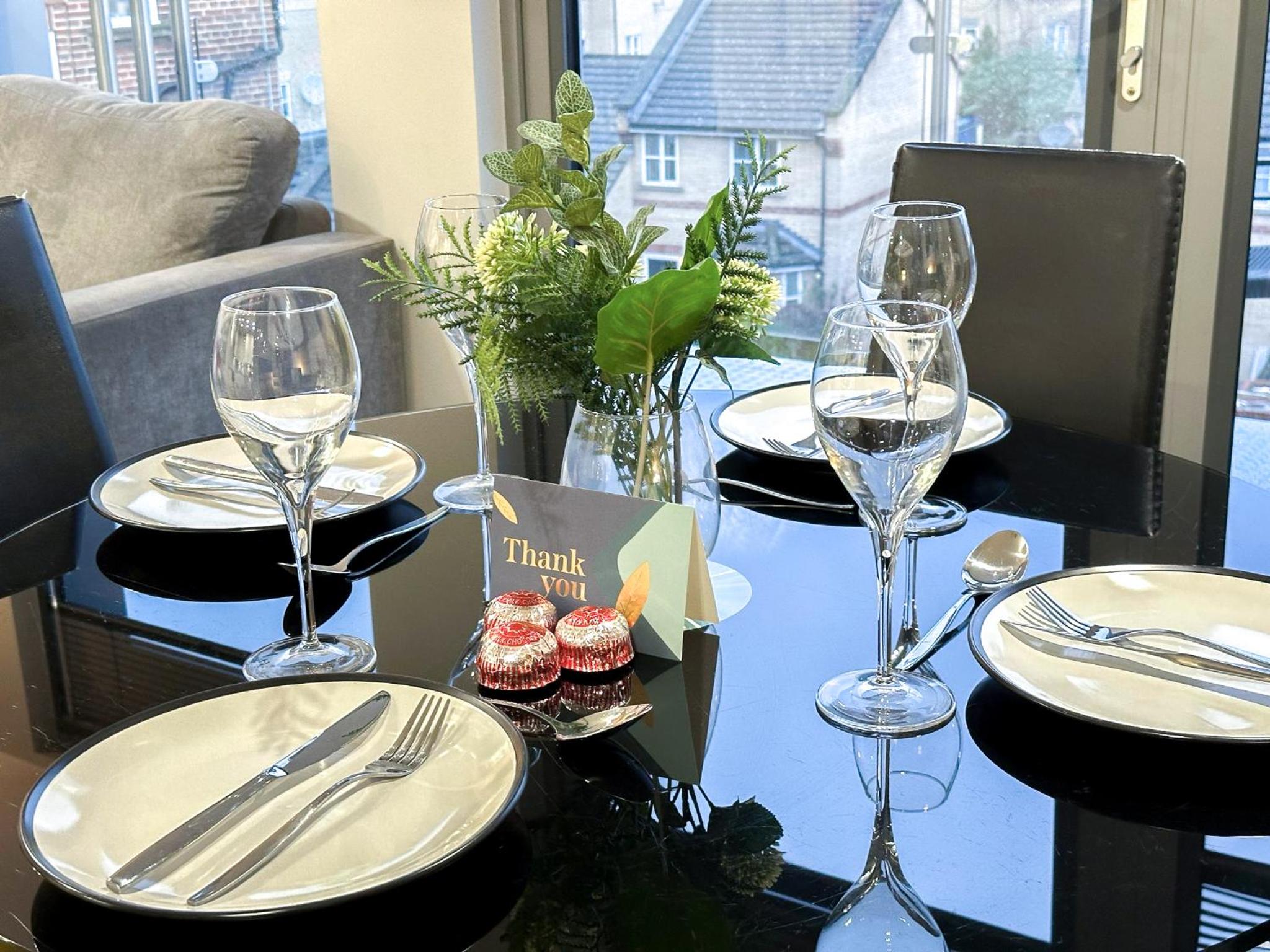 Contemporary Apartments with Private Balconies in Hoxton near Shoreditch, Old Street, Islington by NourNest Apartments