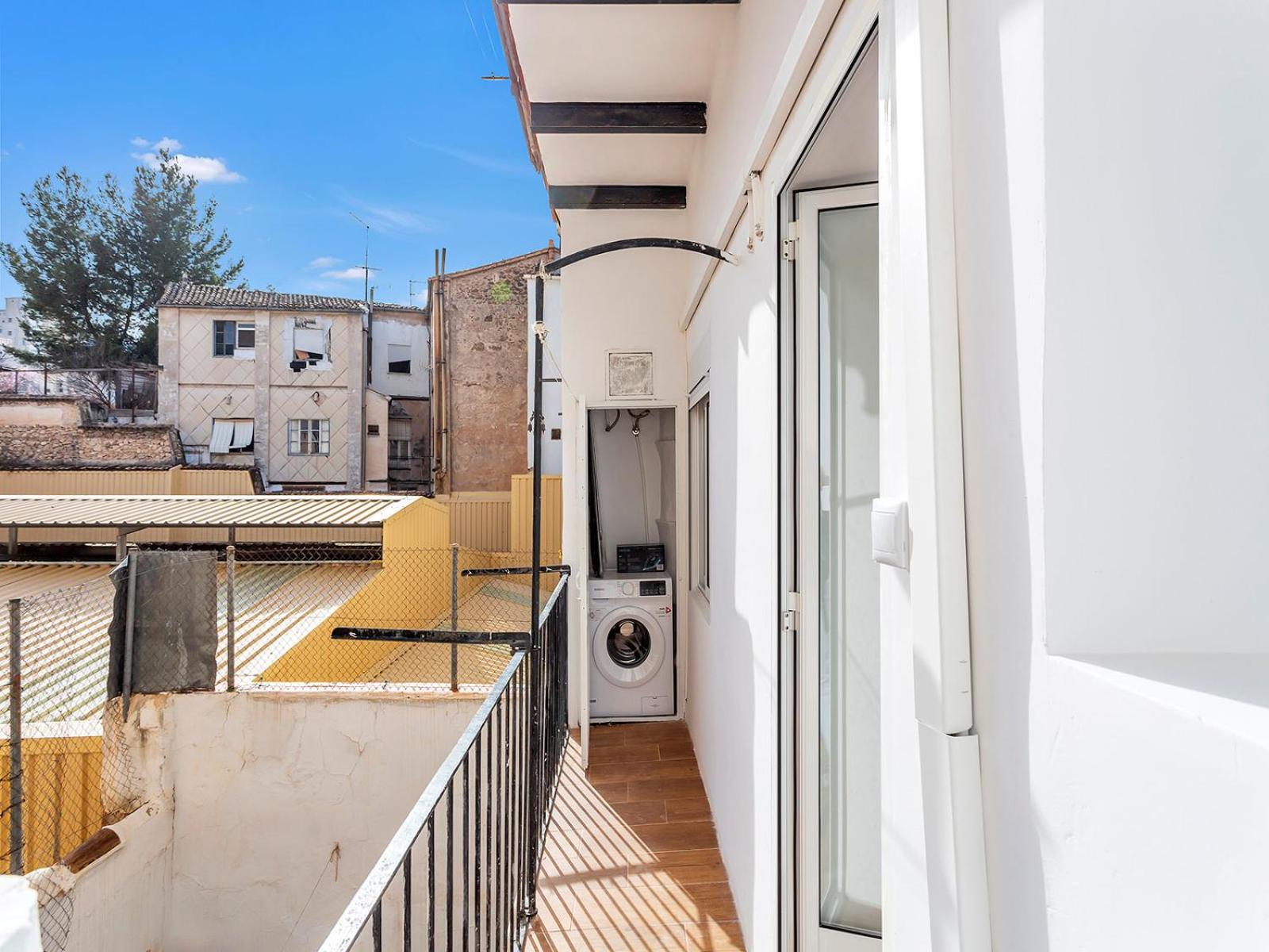 Freshly renovated Old Town Alcoy with AC