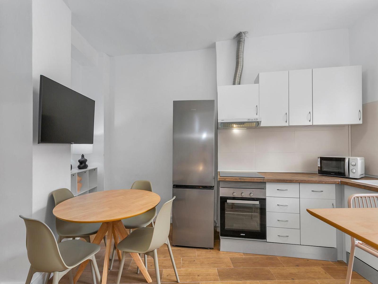 Freshly renovated Old Town Alcoy with AC