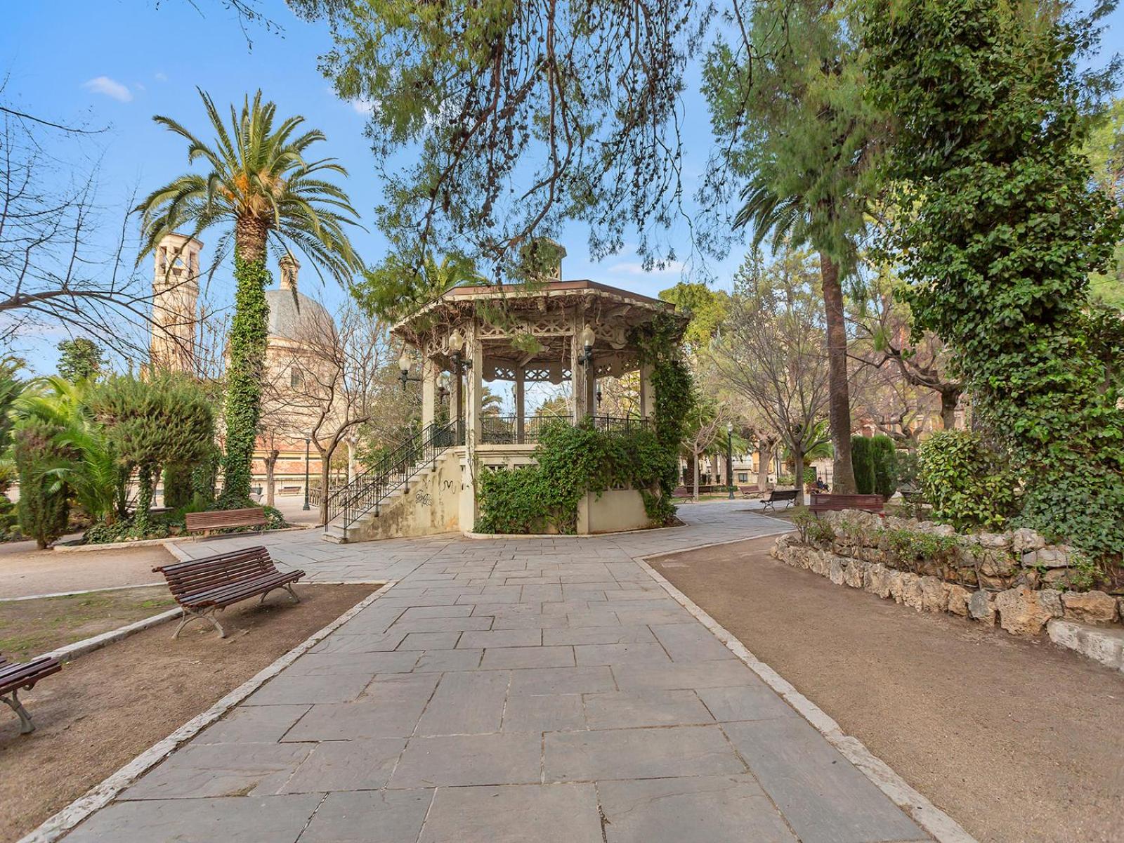 Freshly renovated Old Town Alcoy with AC