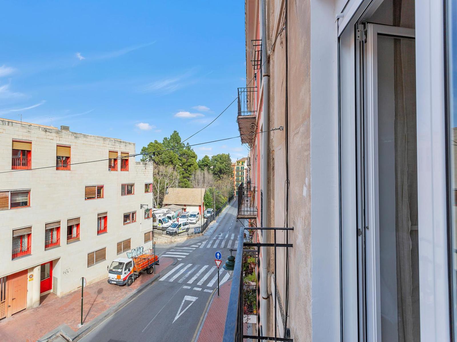 Freshly renovated Old Town Alcoy with AC