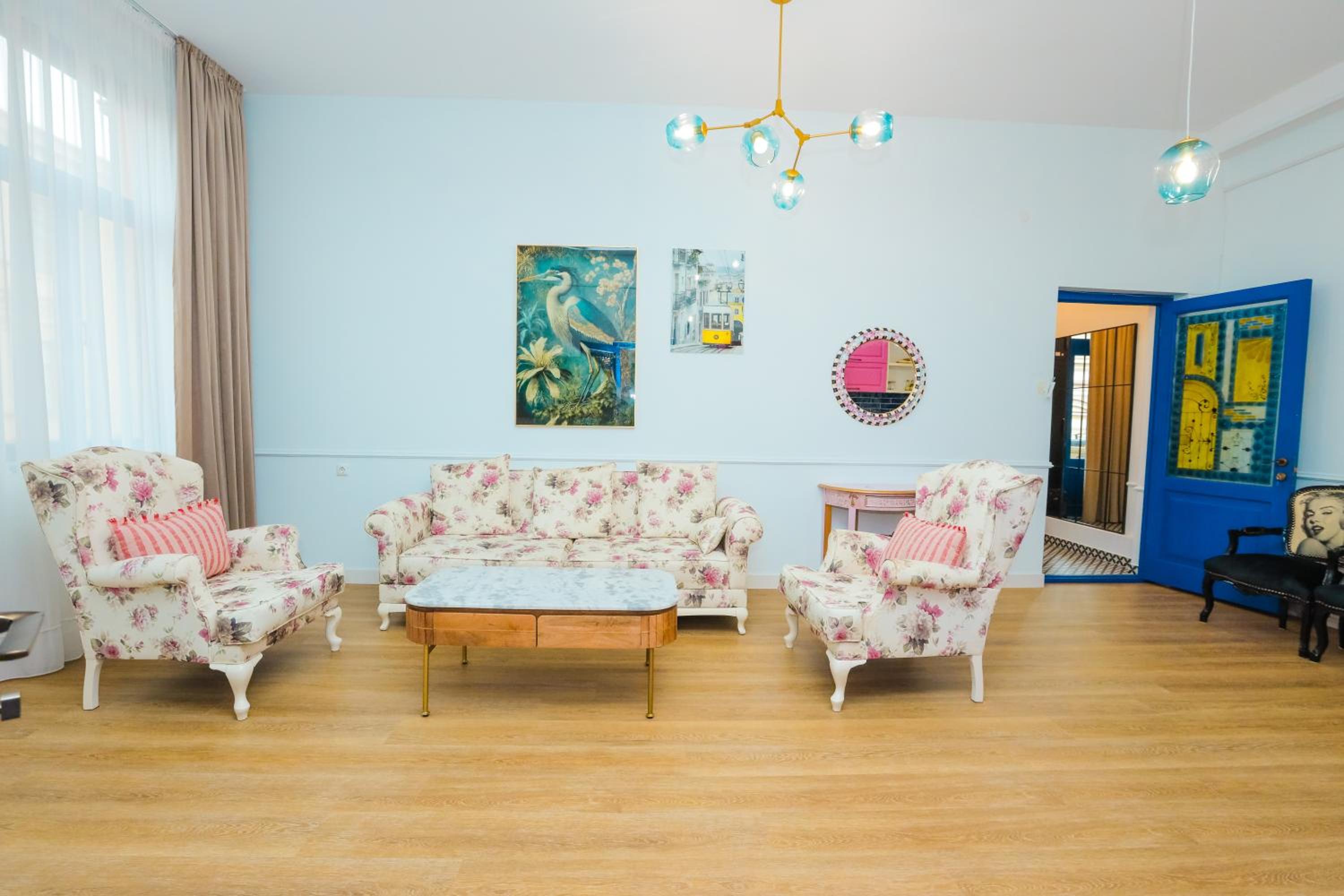 lounge