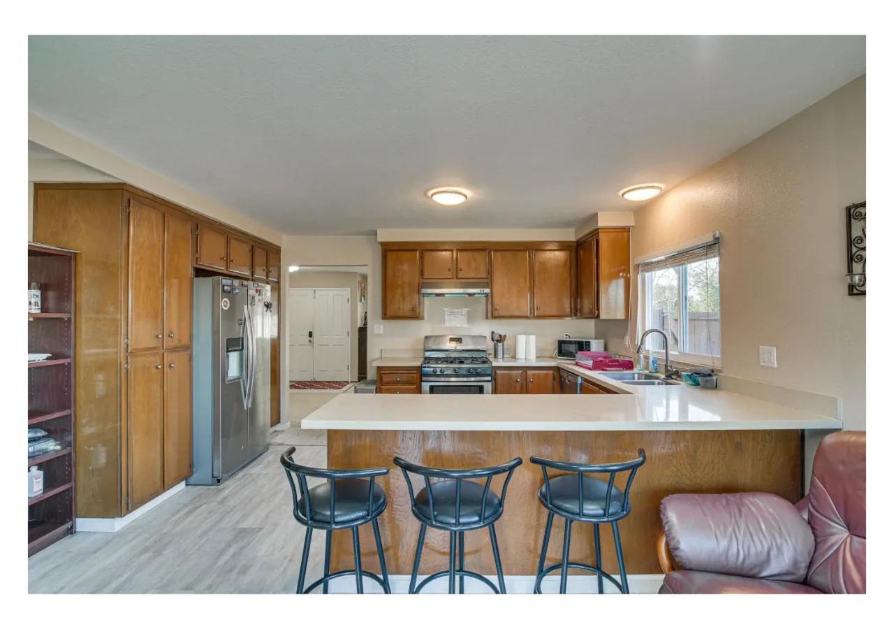 San Jose Vacations - East Bay Cozy Getaway - Property Image 4