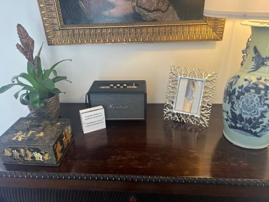 Ortigia Suite 15, Sicily Luxury Apt with hot tub photo 4