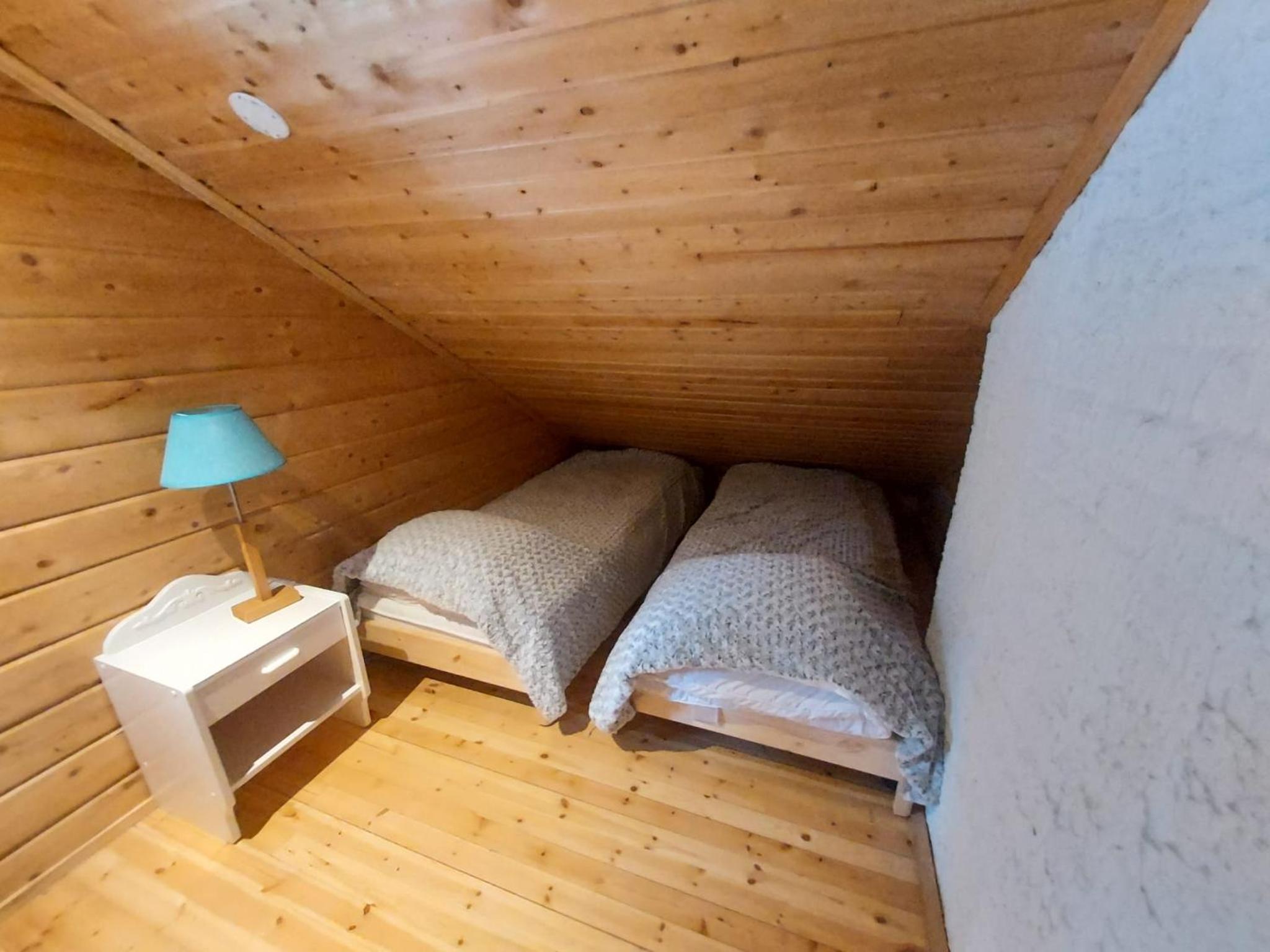 Villa kitkanhelmi