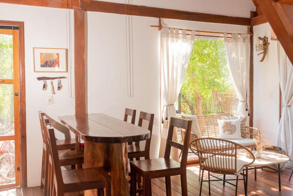Casa Calamar view 3