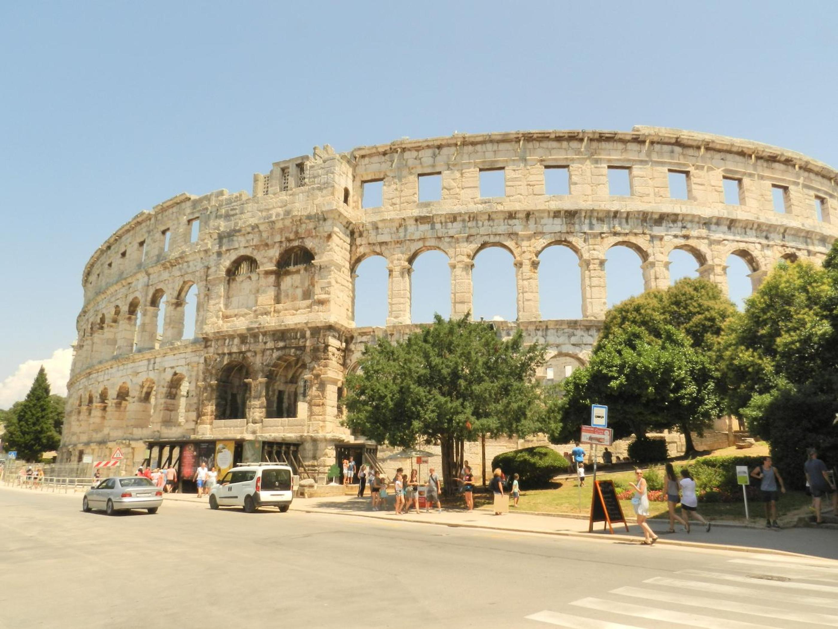 Apartment Pula Arena view 4