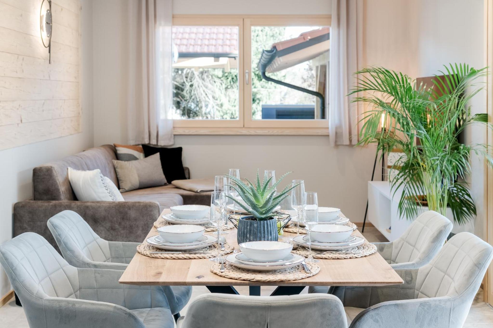 FENJOY: Ferienapartment mit Terrasse / Zentral / BBQ