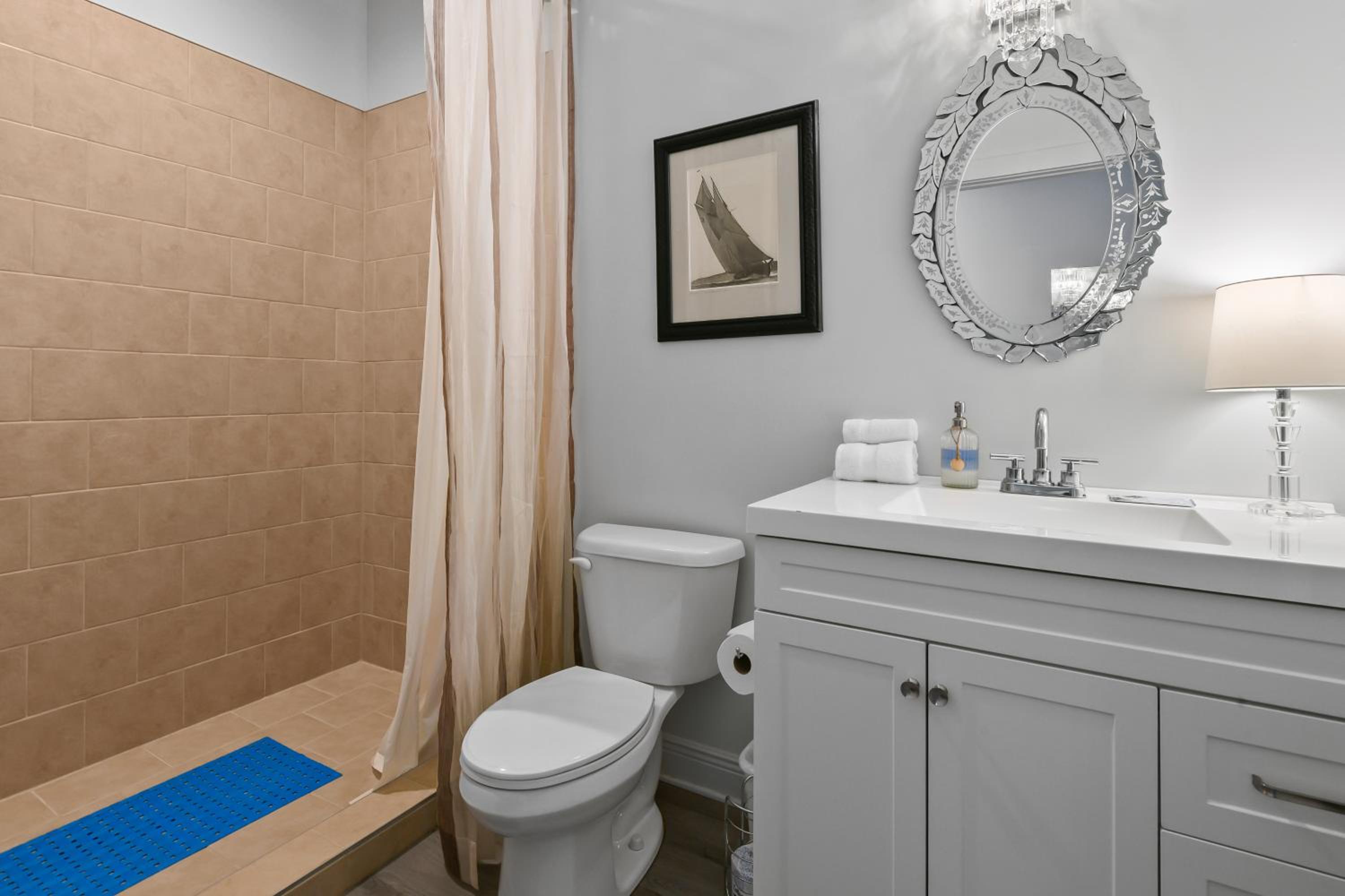 Hotel Pass Christian Junior Suite 303 view 4