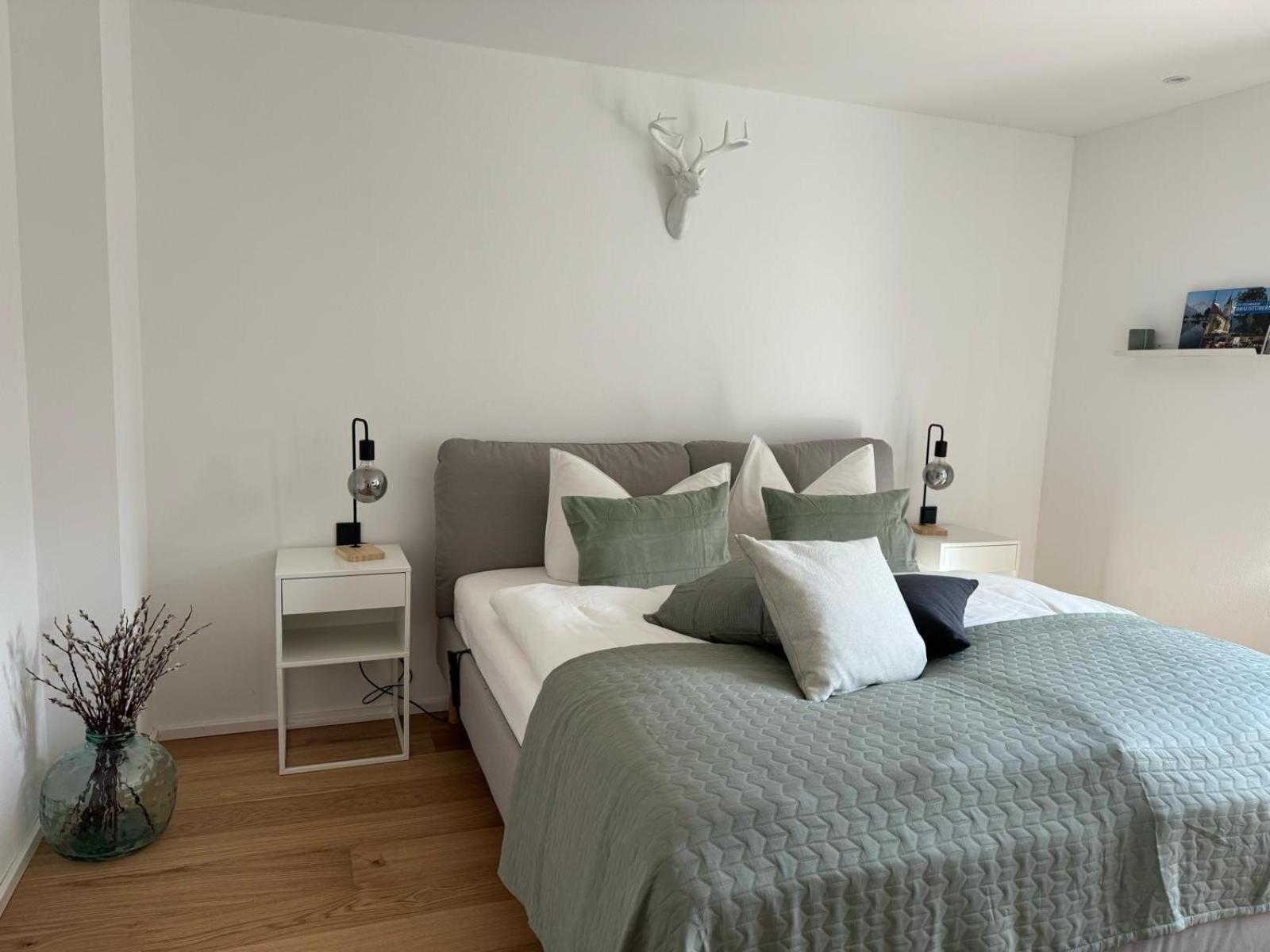 Ferienwohnung Gschwendt - zentrale und ruhige Lage mit eigenem Parkplatz