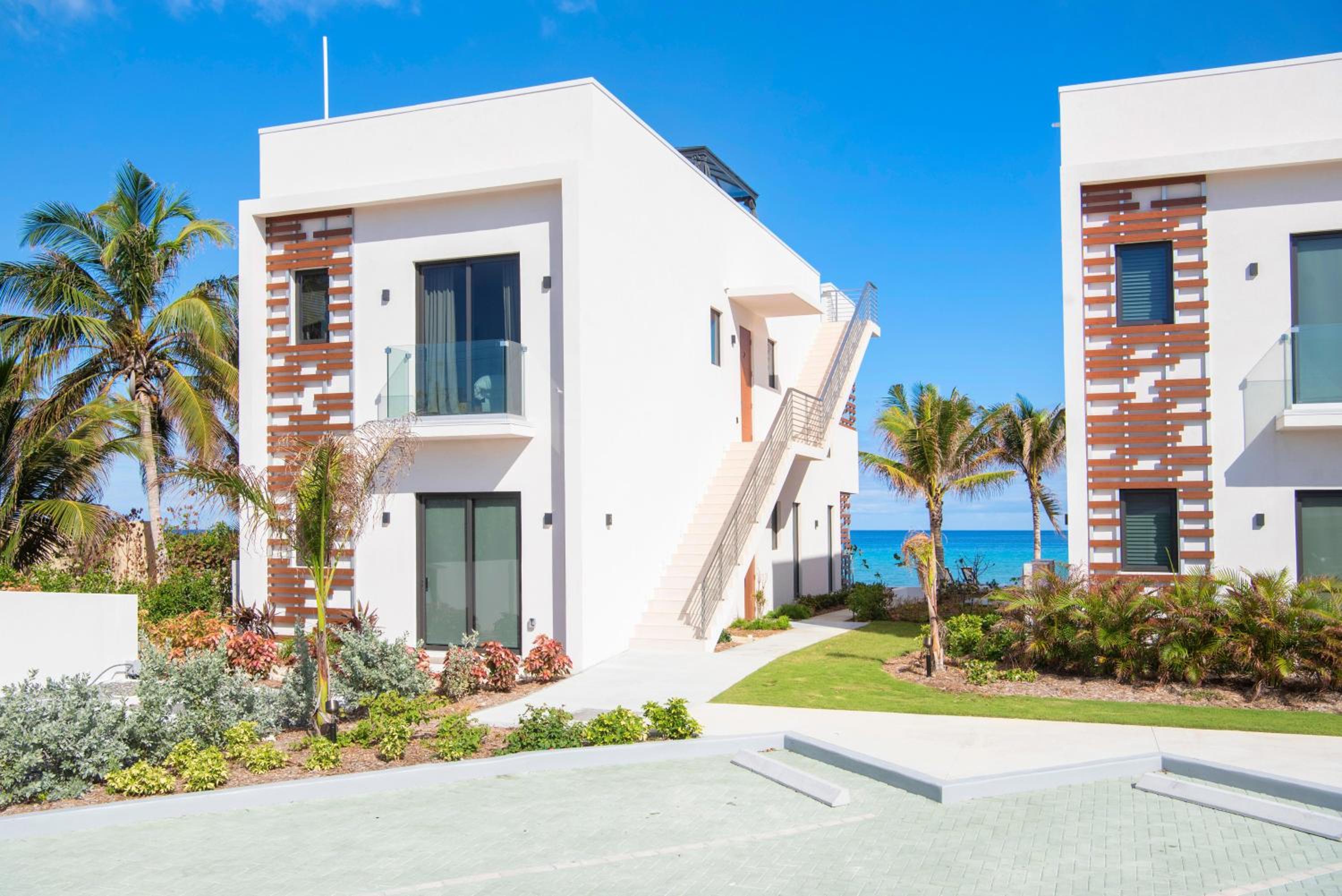 Silver Reef 2 Oceanfront Condo
