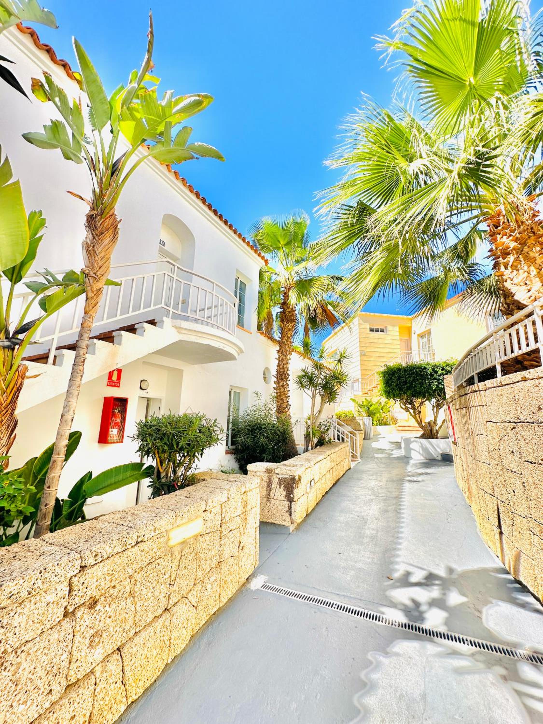 Luxury villa Fanabe with private garden