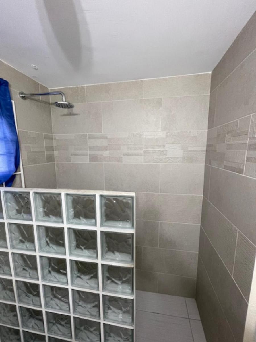 Apartment 7, Kenridge Residences, Ideal location
