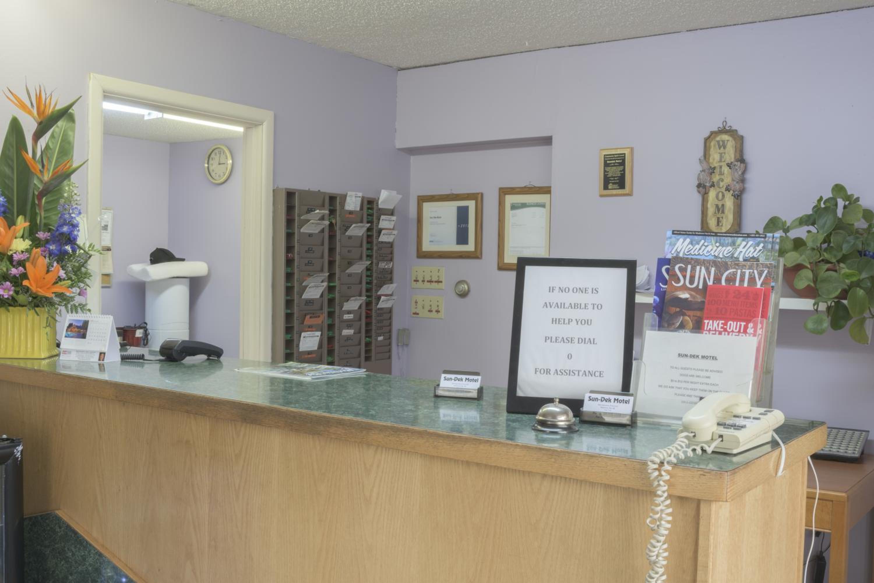Sun-Dek Motel