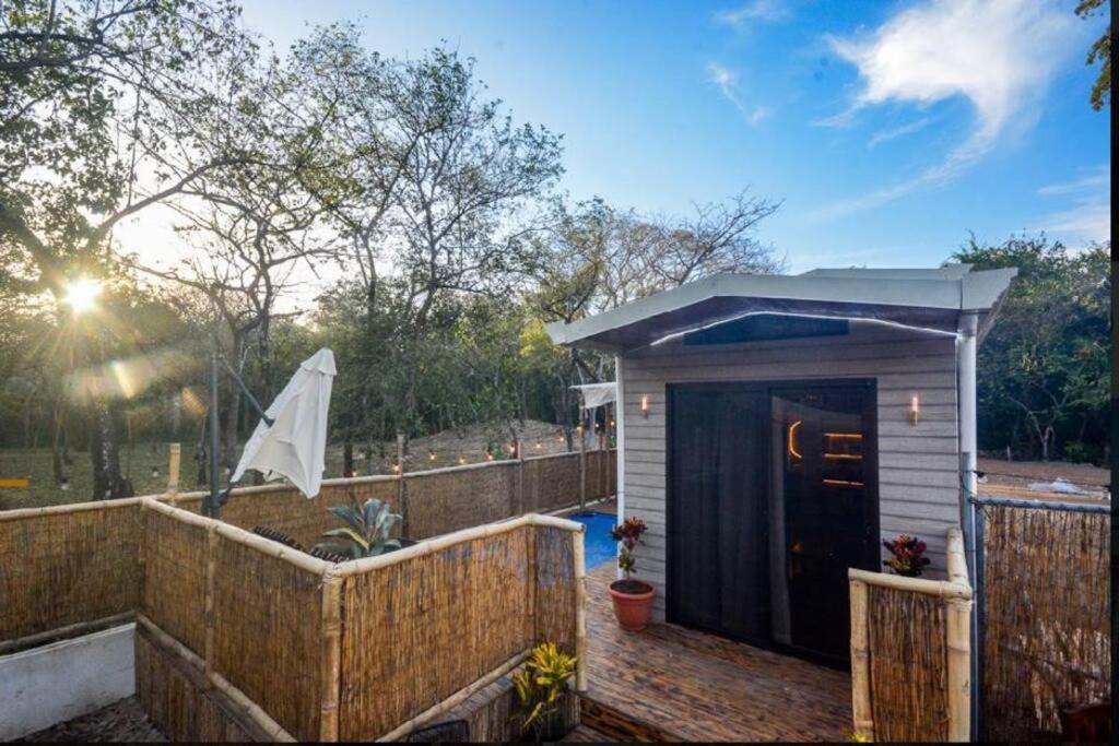Casita VNV walking distance to the beach
