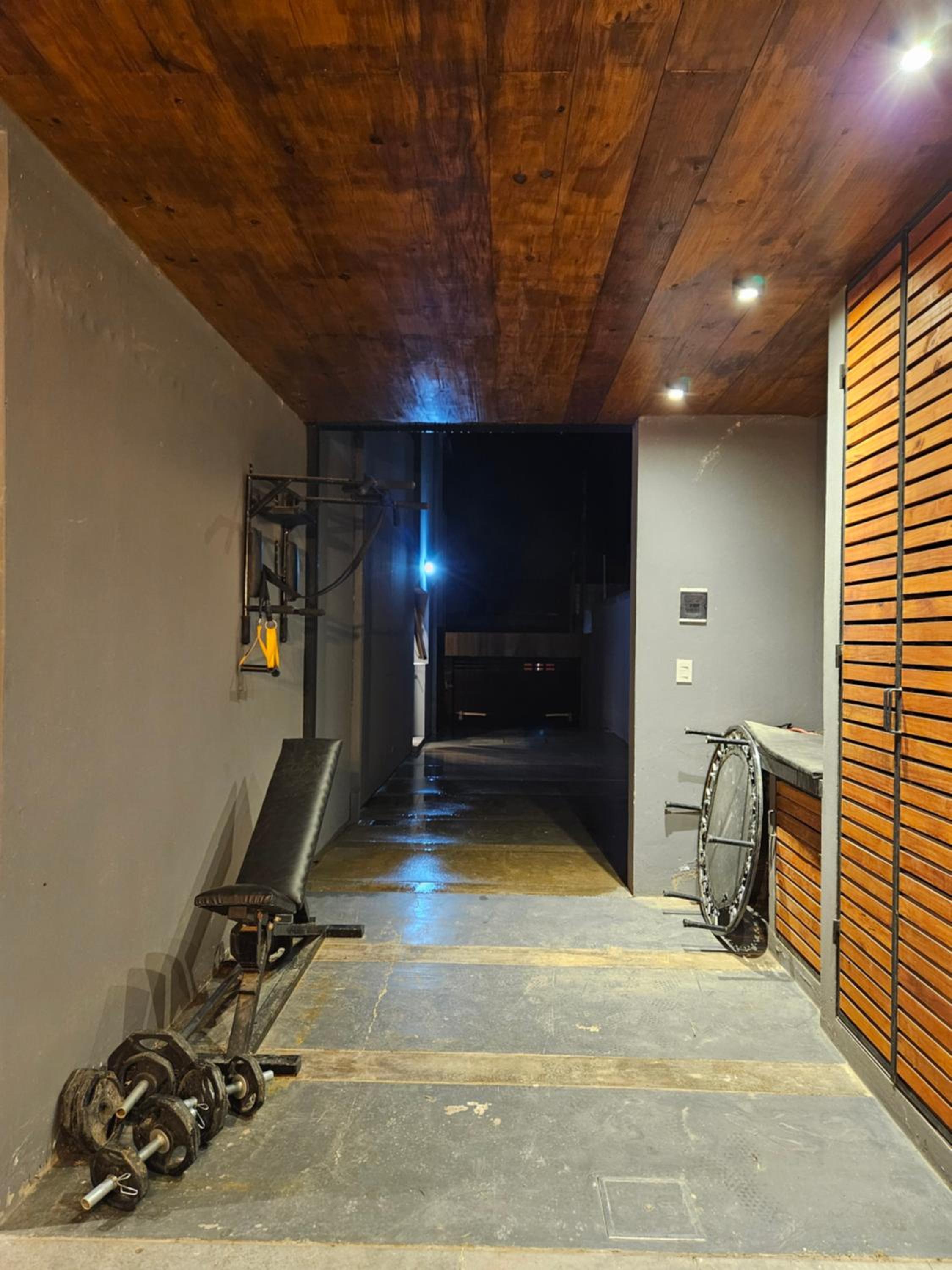 Casa Illia, hermosa casa de diseño en barrio Los Perales